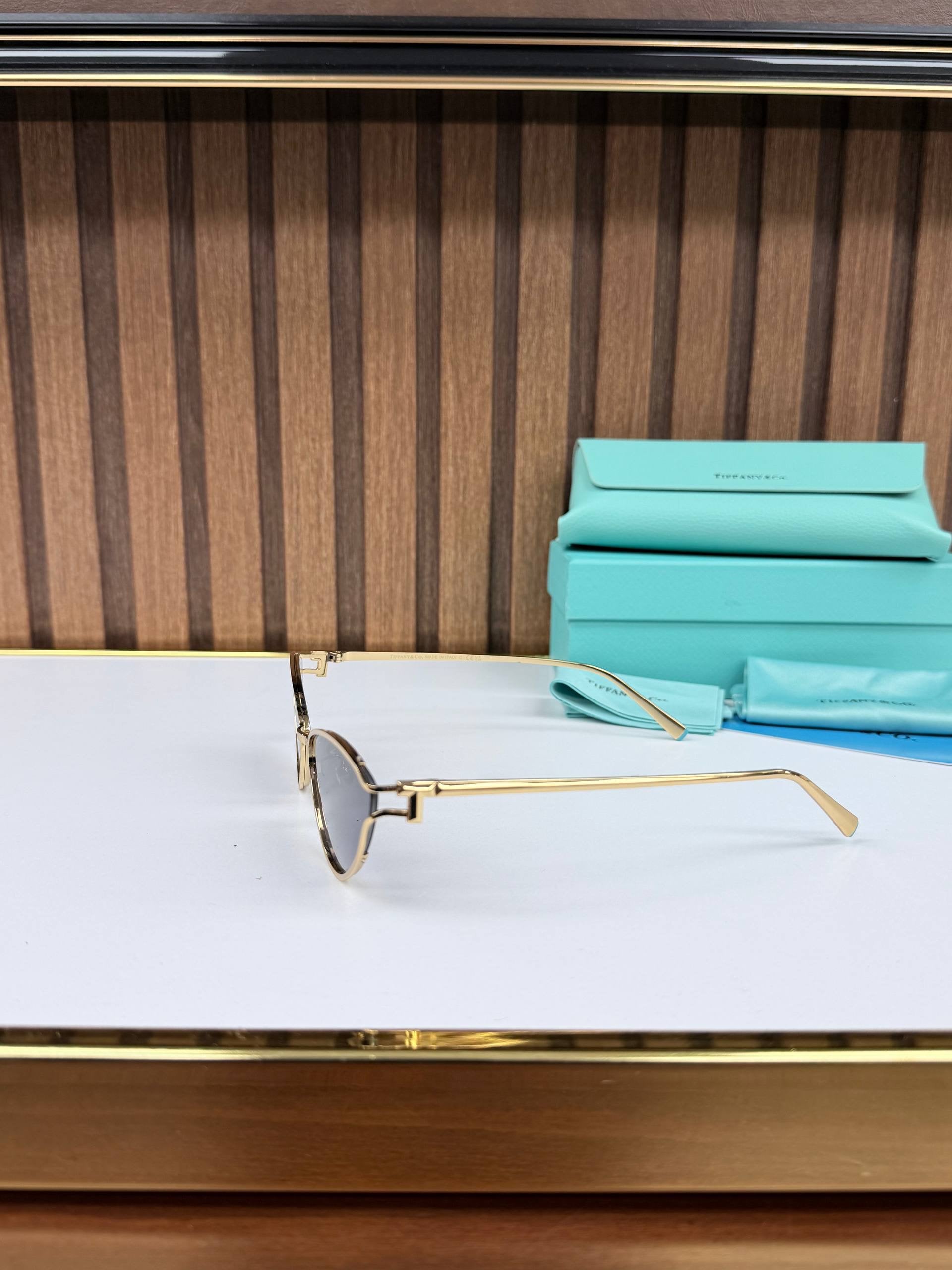 Eyewear Sunglasses