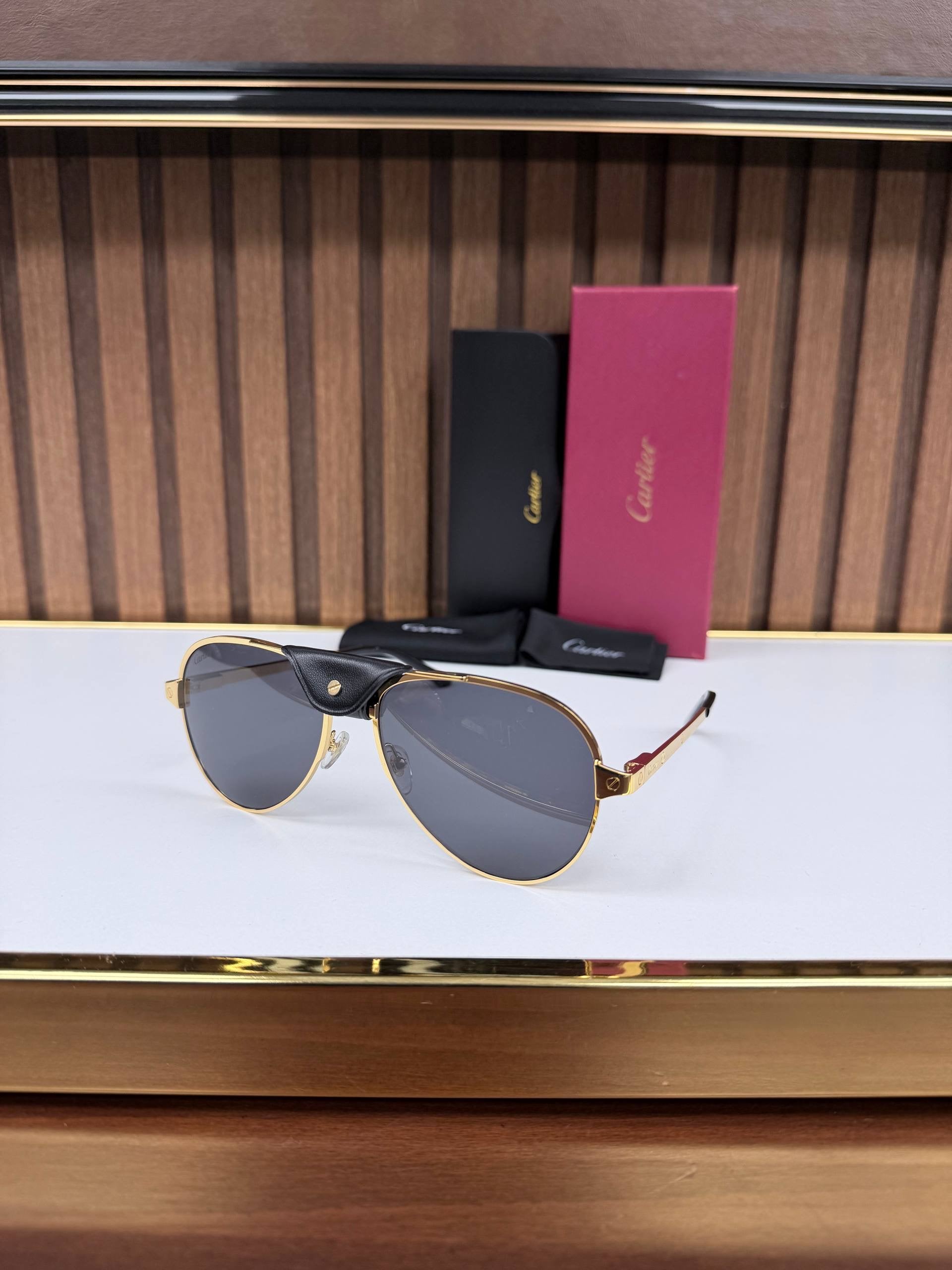 Eyewear Sunglasses