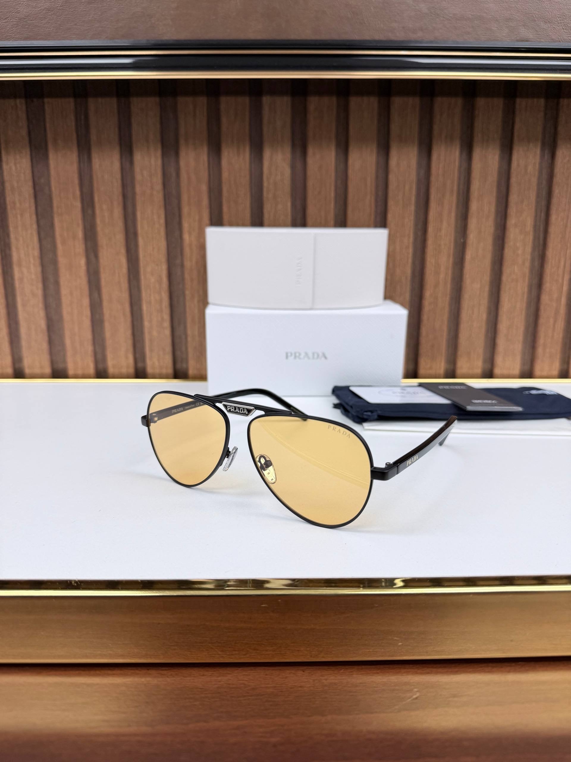 Eyewear Sunglasses