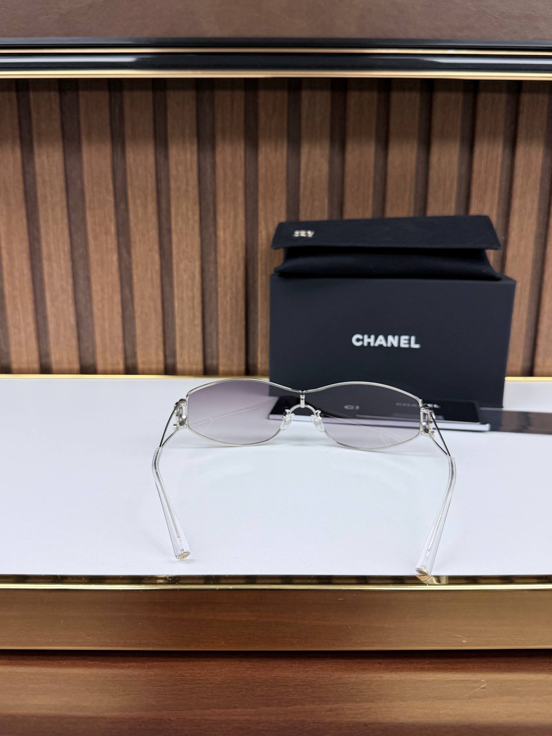 Eyewear Sunglasses