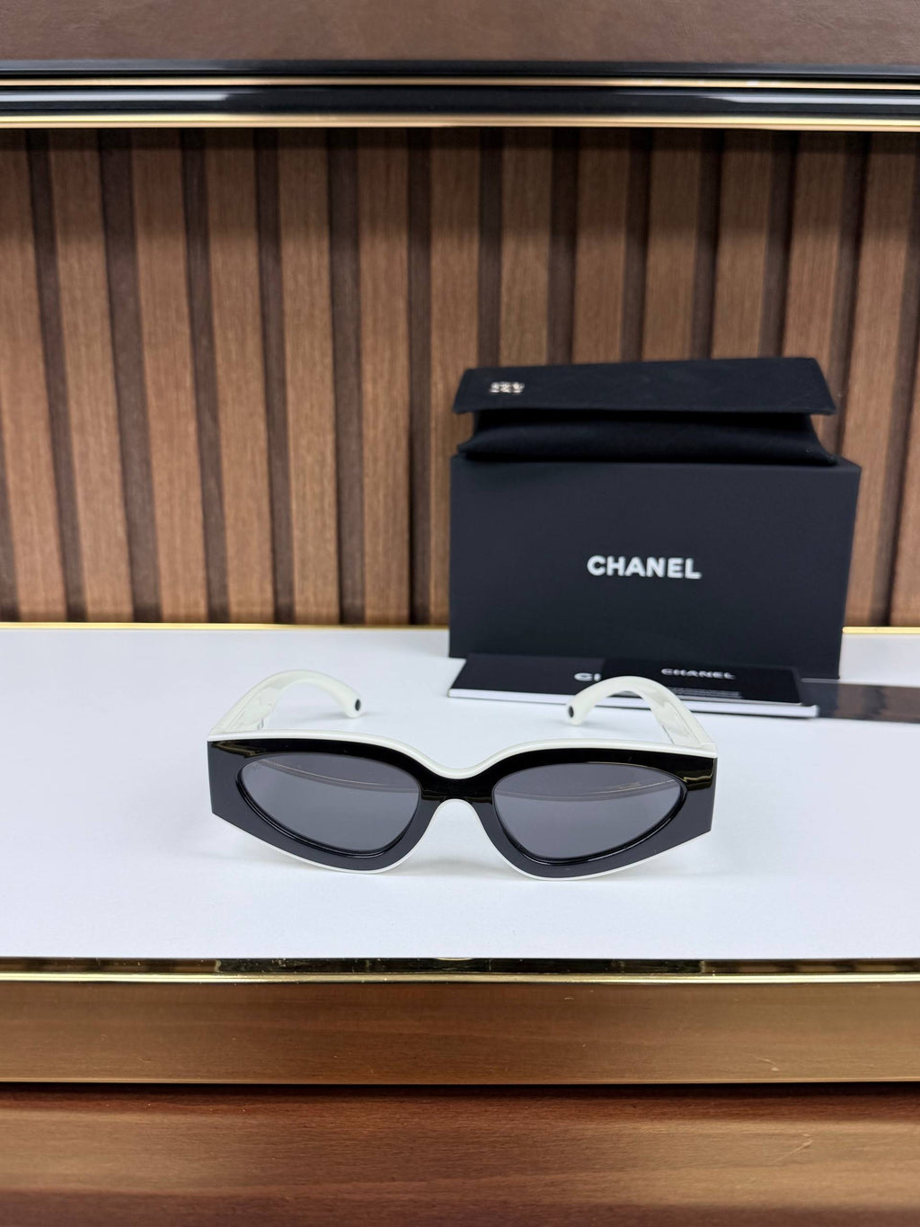 Eyewear Sunglasses