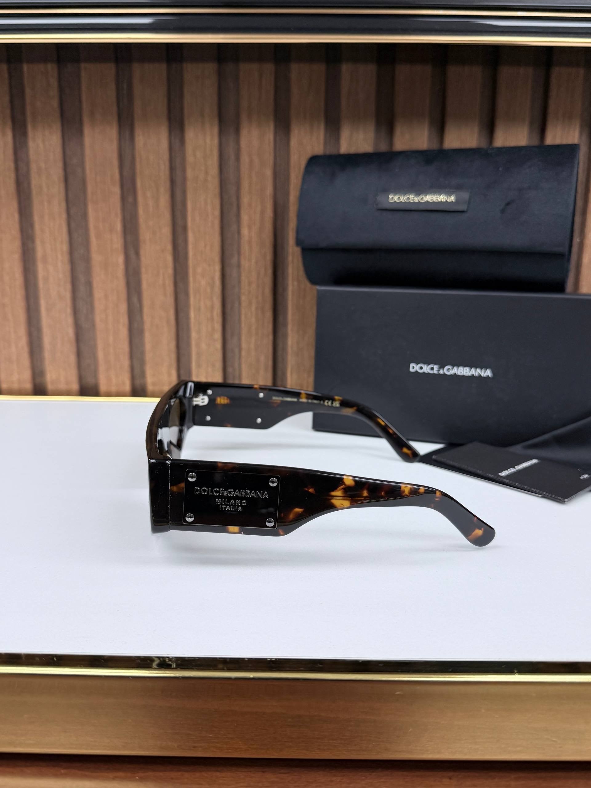Eyewear Sunglasses