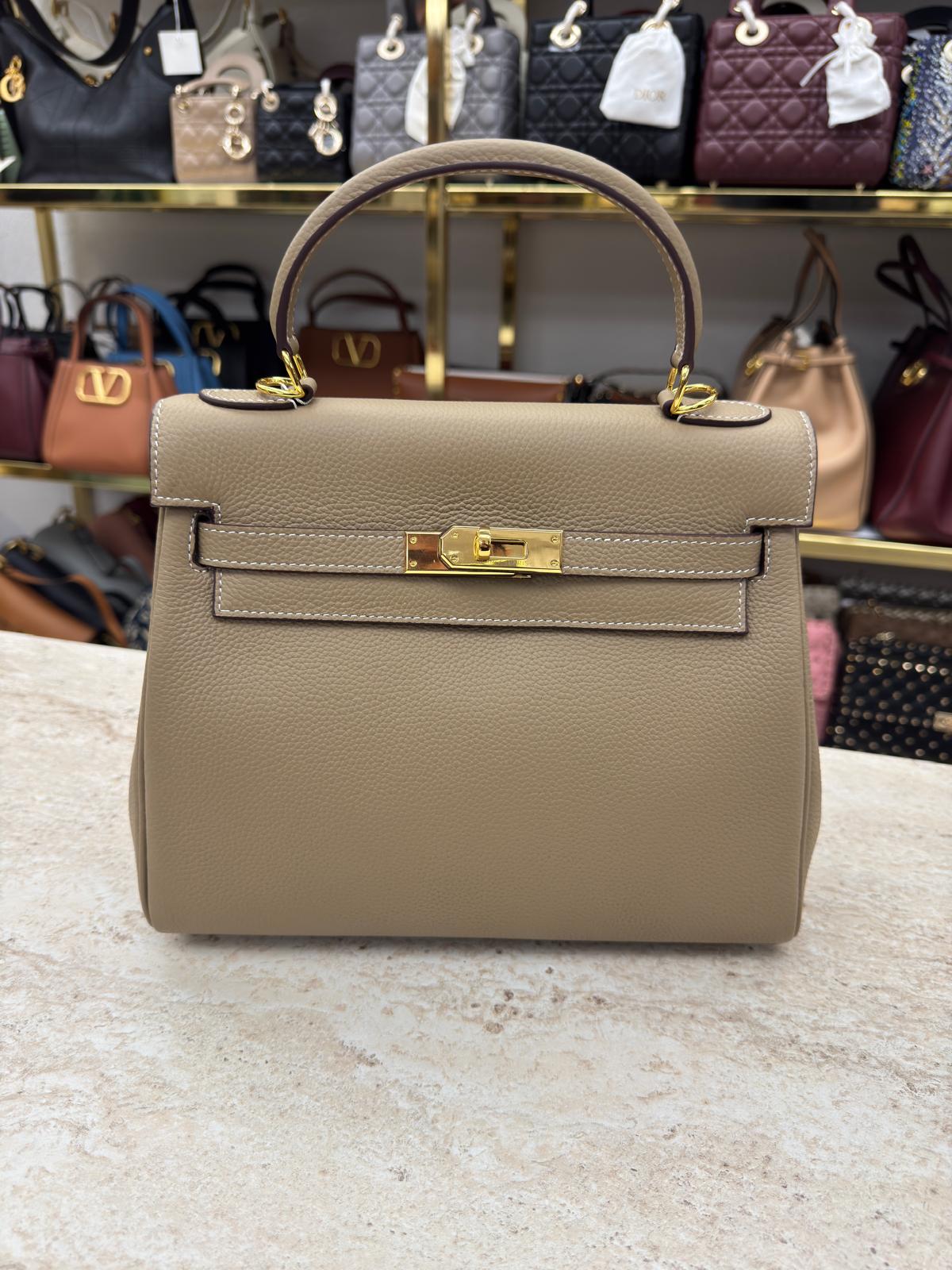 Kelly 28 Cm