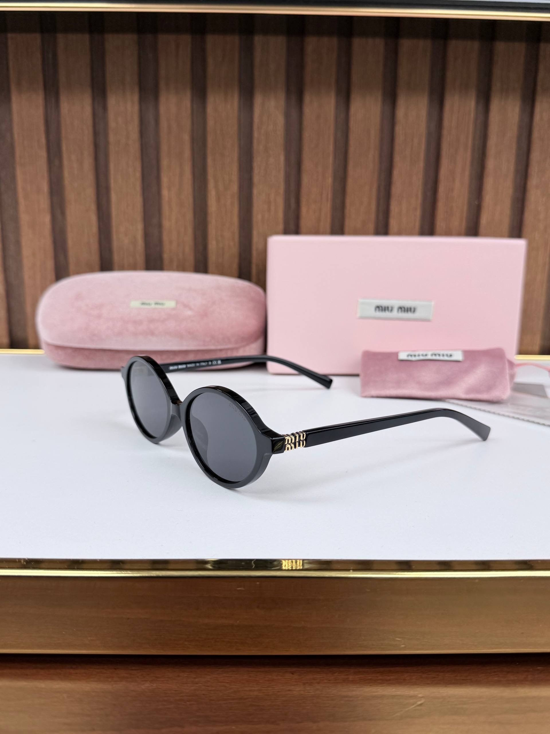 Eyewear Sunglasses