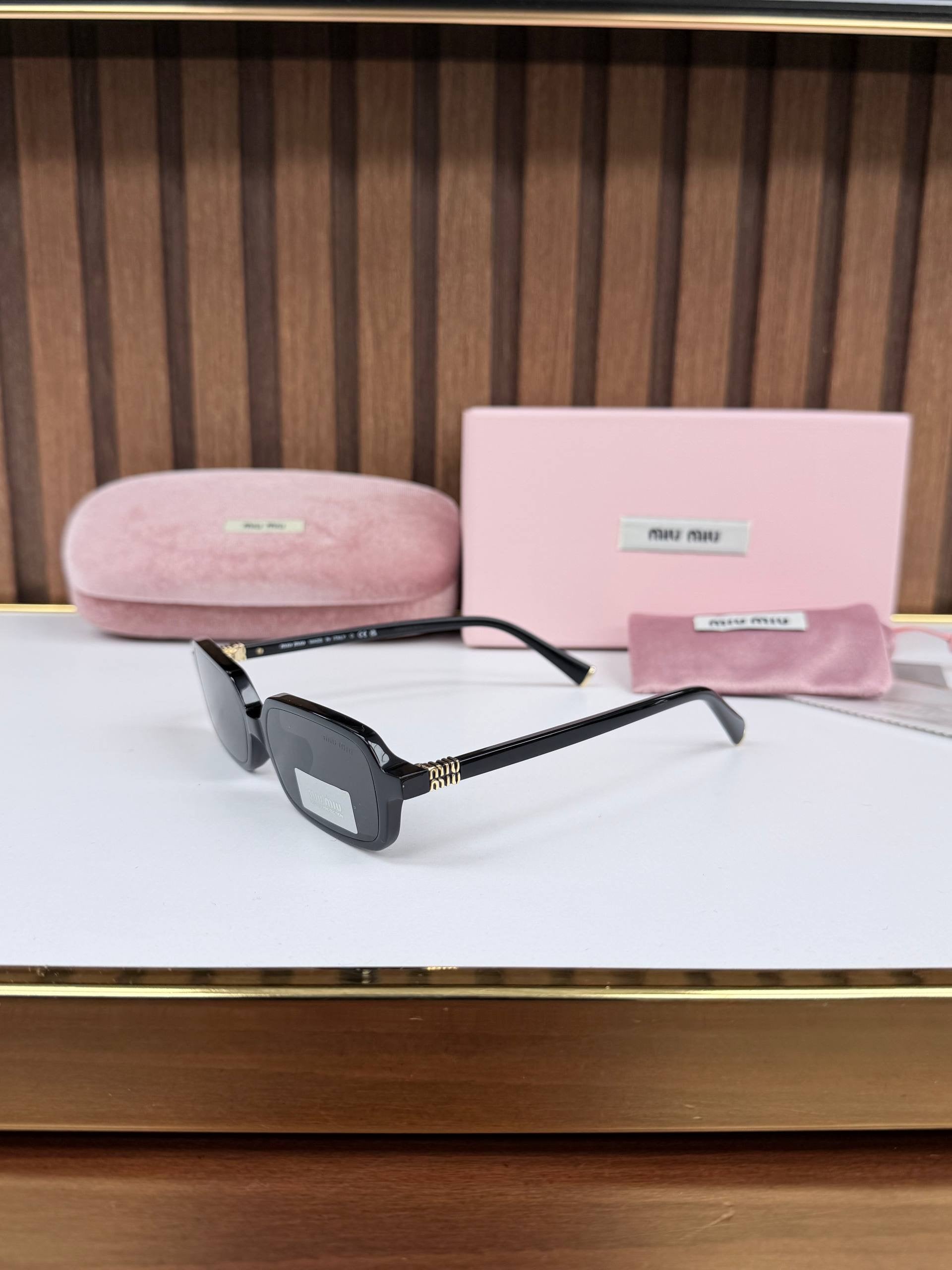 Eyewear Sunglasses