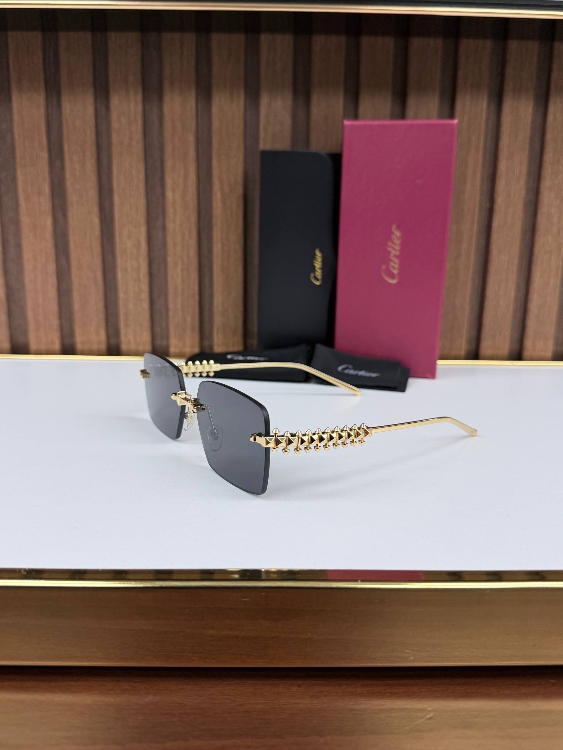 Eyewear Sunglasses