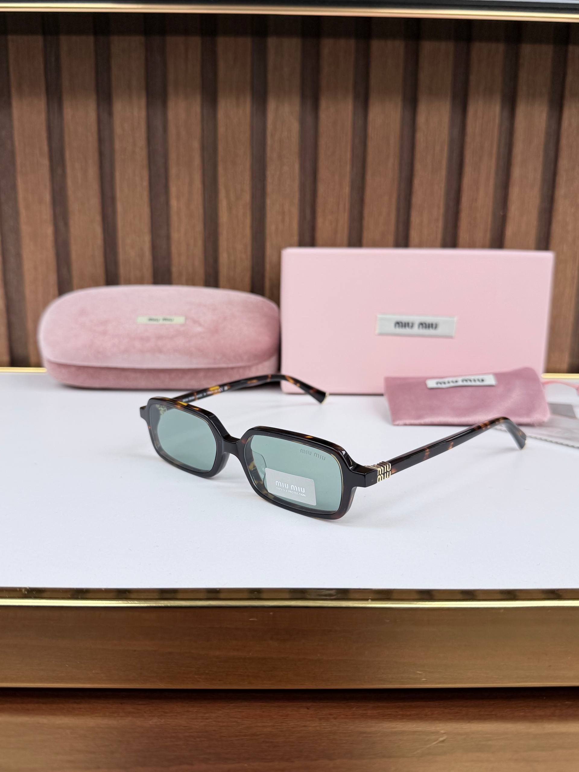 Eyewear Sunglasses
