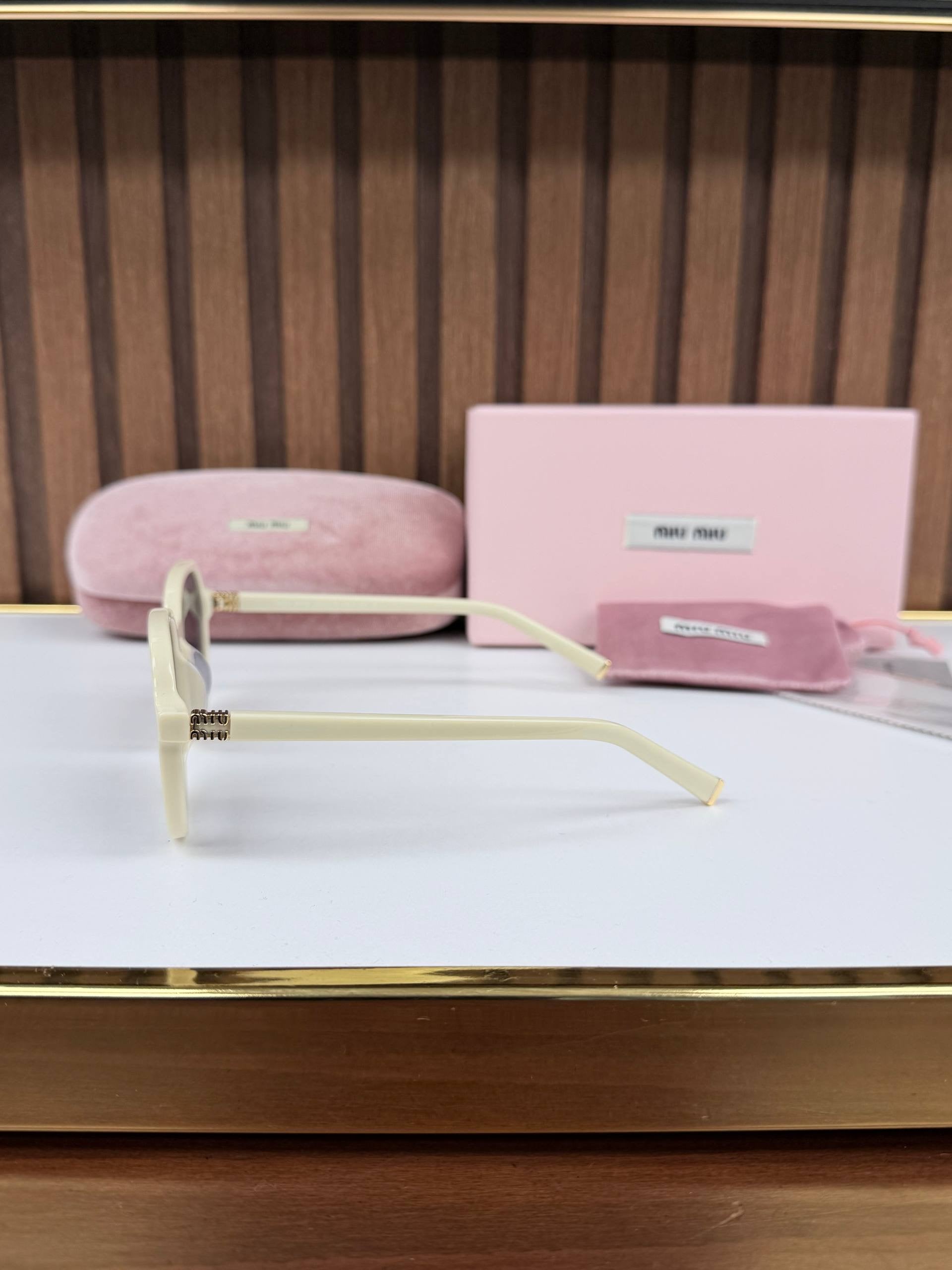 Eyewear Sunglasses