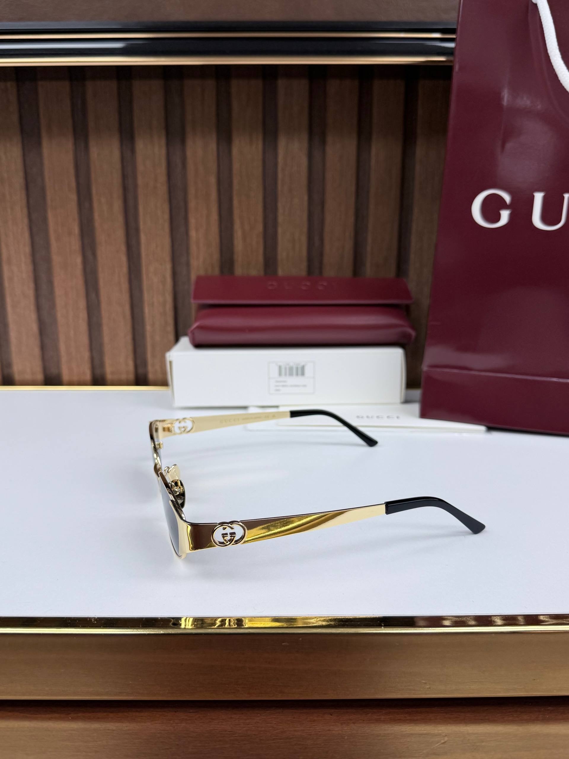 Eyewear Sunglasses