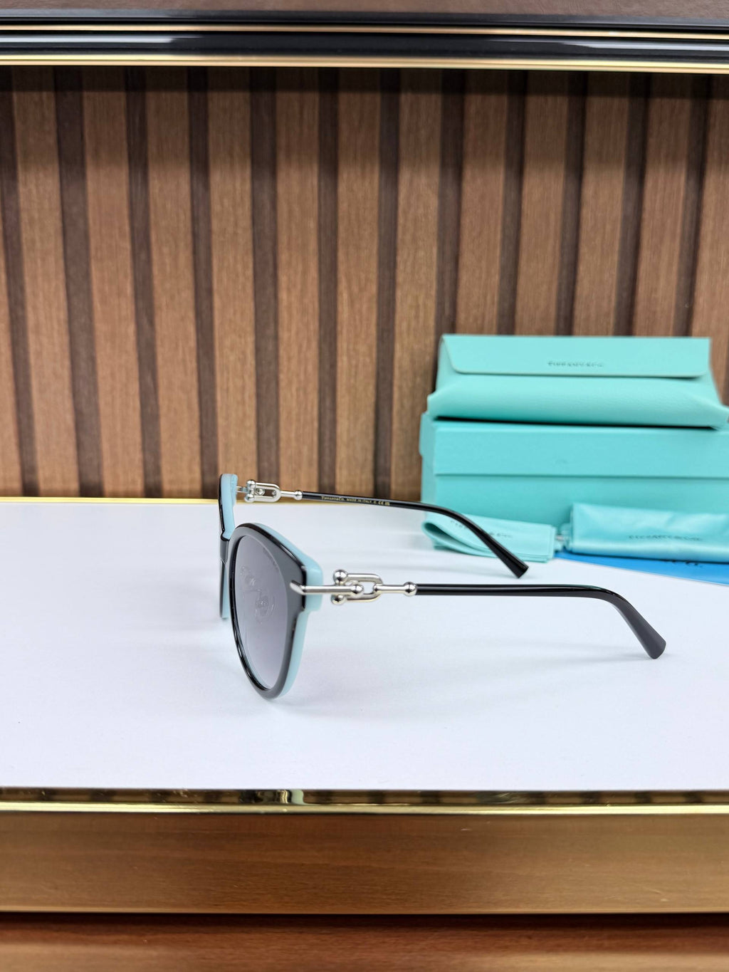 Eyewear Sunglasses