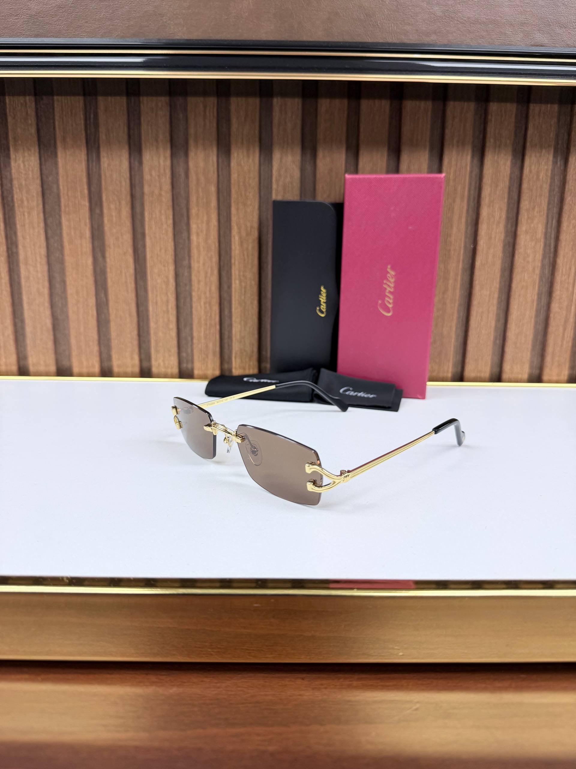 Eyewear Sunglasses