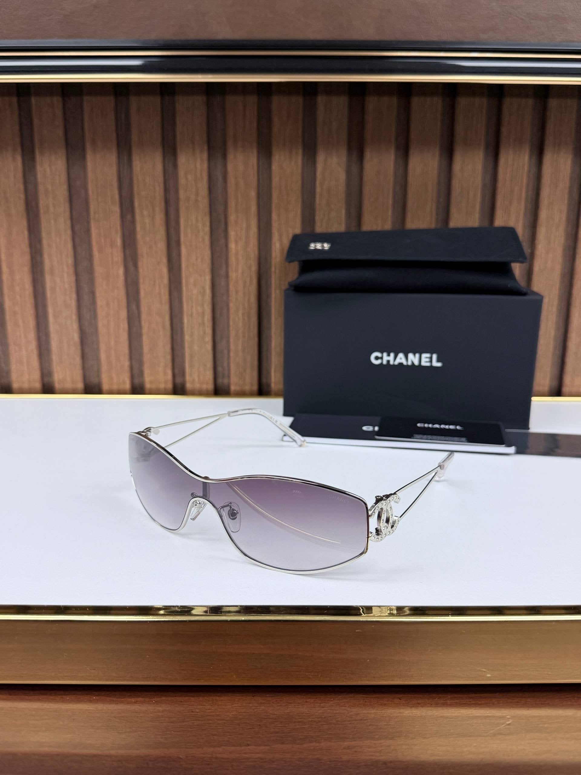 Eyewear Sunglasses