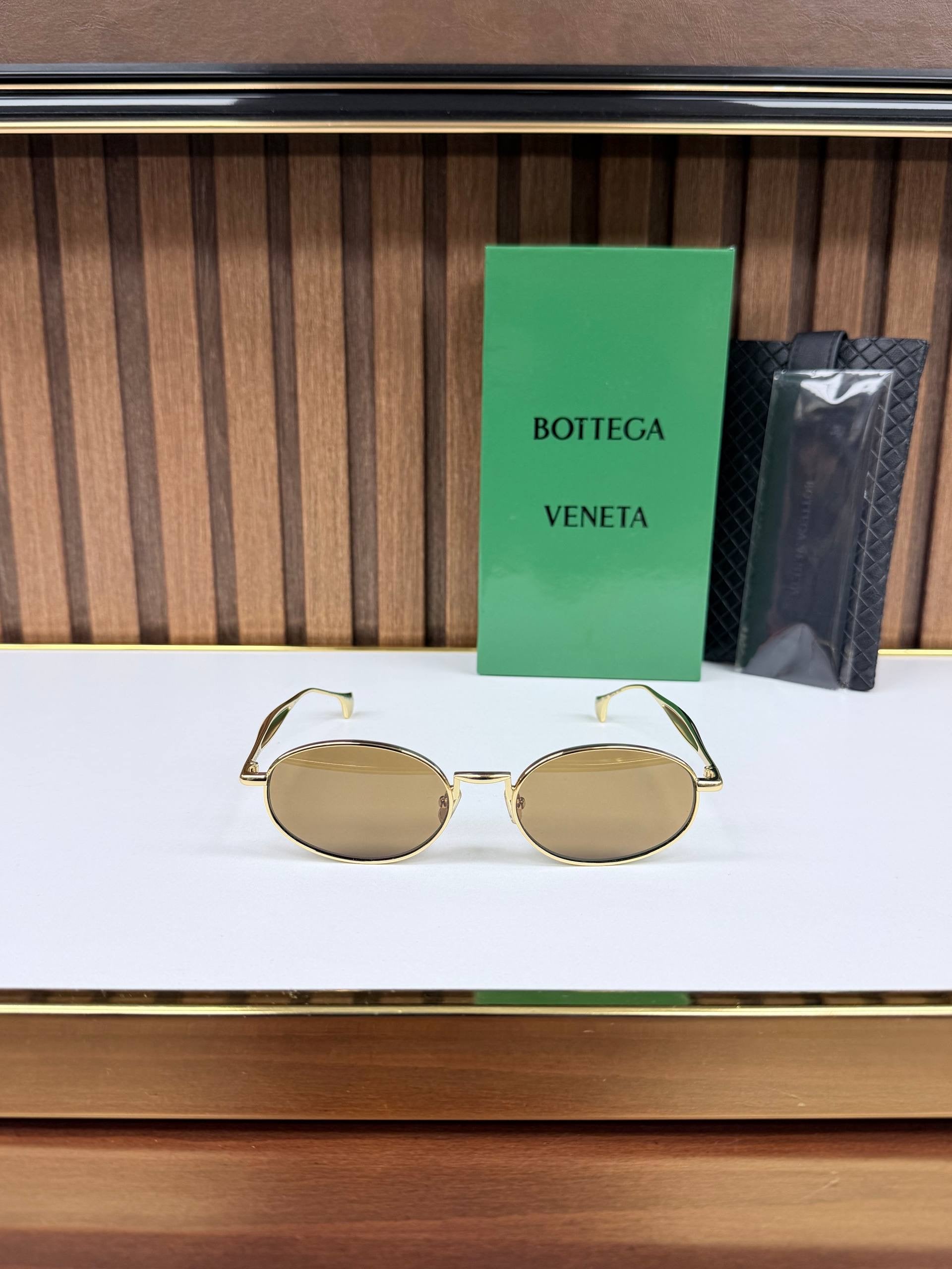 Eyewear Sunglasses