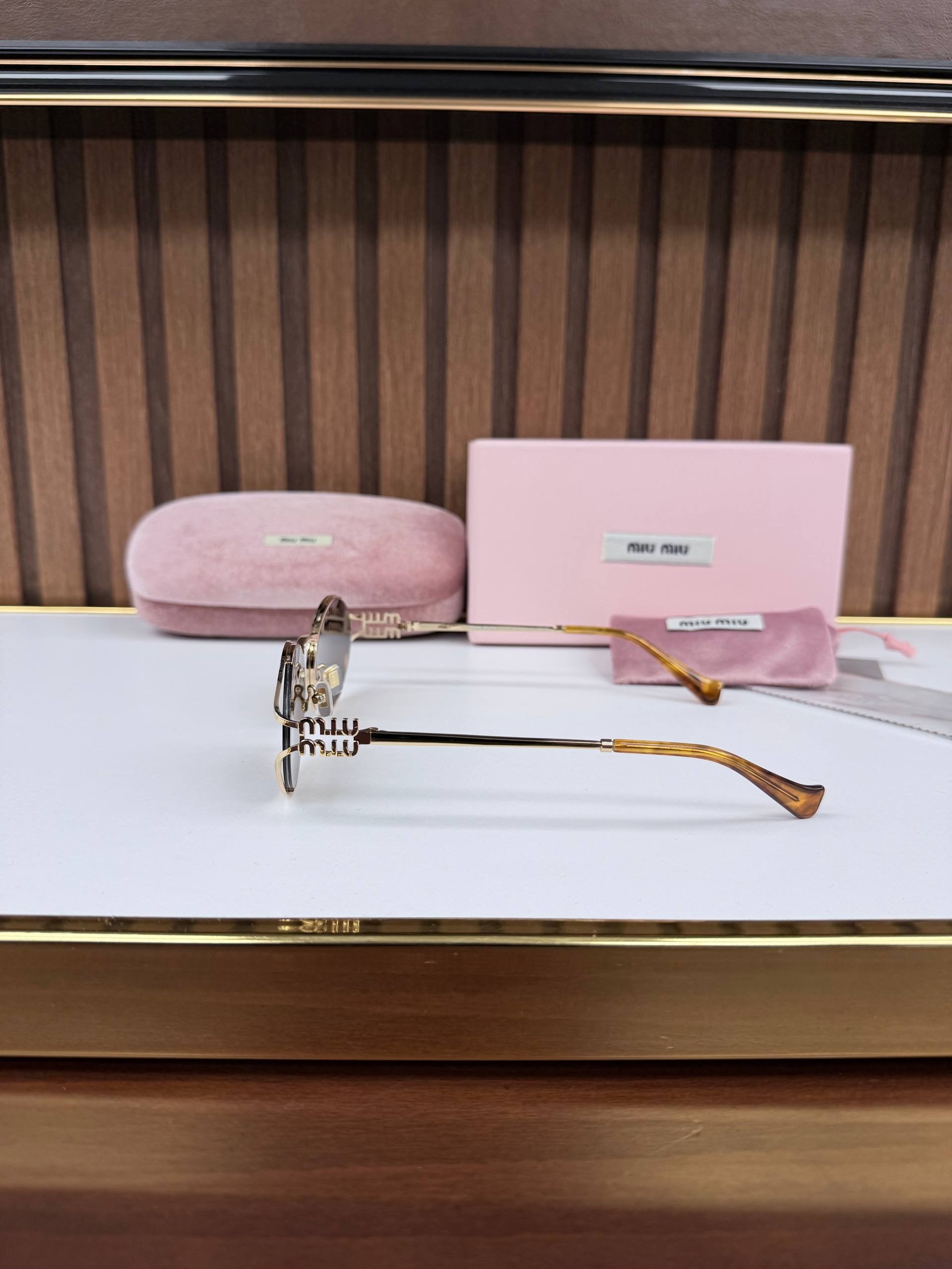 Eyewear Sunglasses