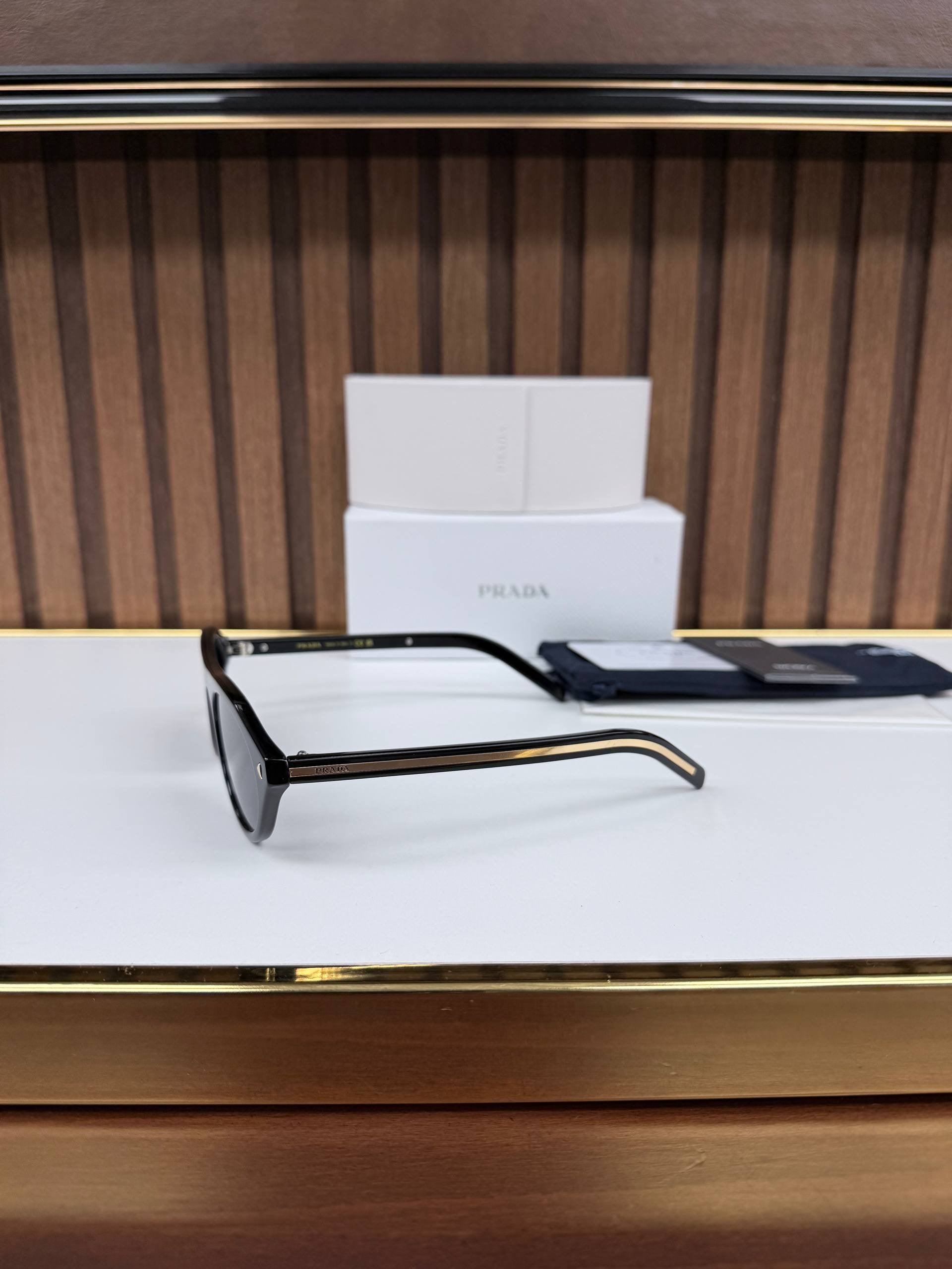 Eyewear Sunglasses