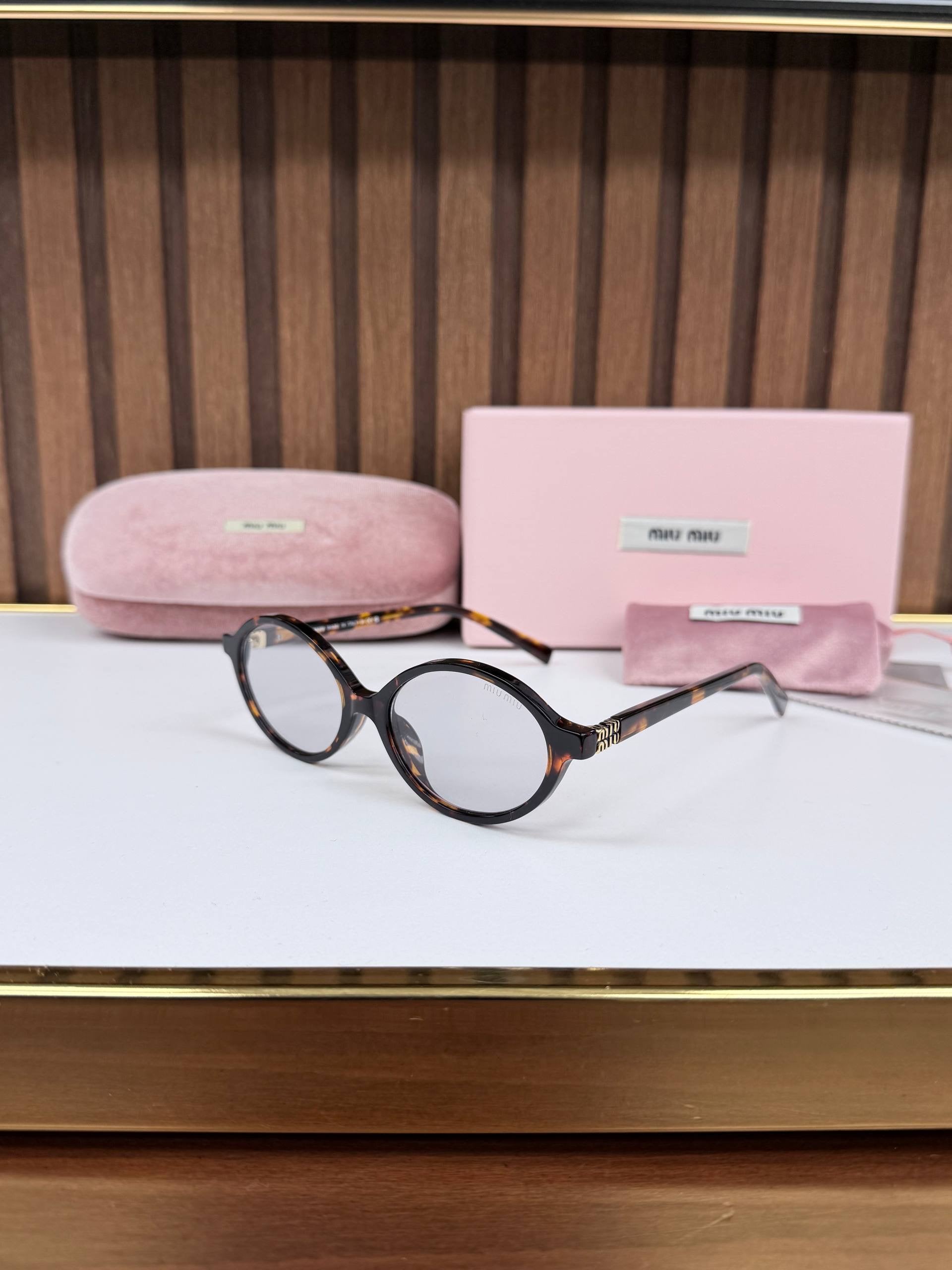 Eyewear Sunglasses