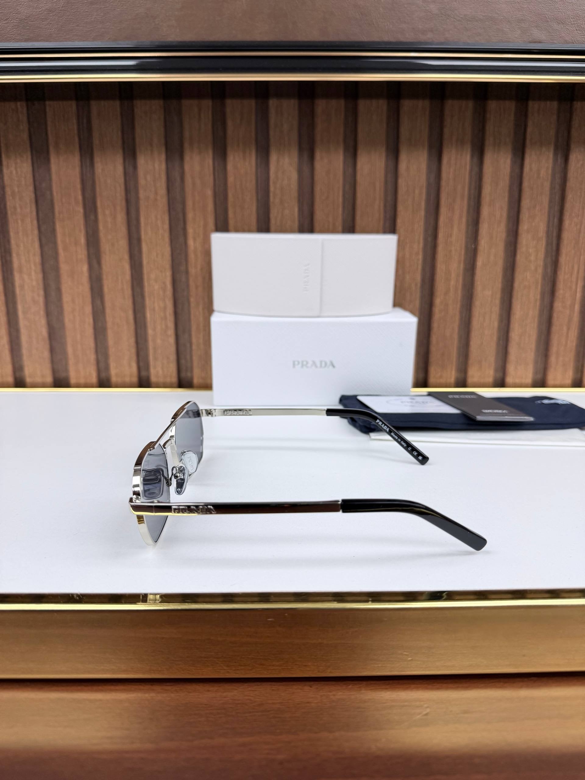 Eyewear Sunglasses
