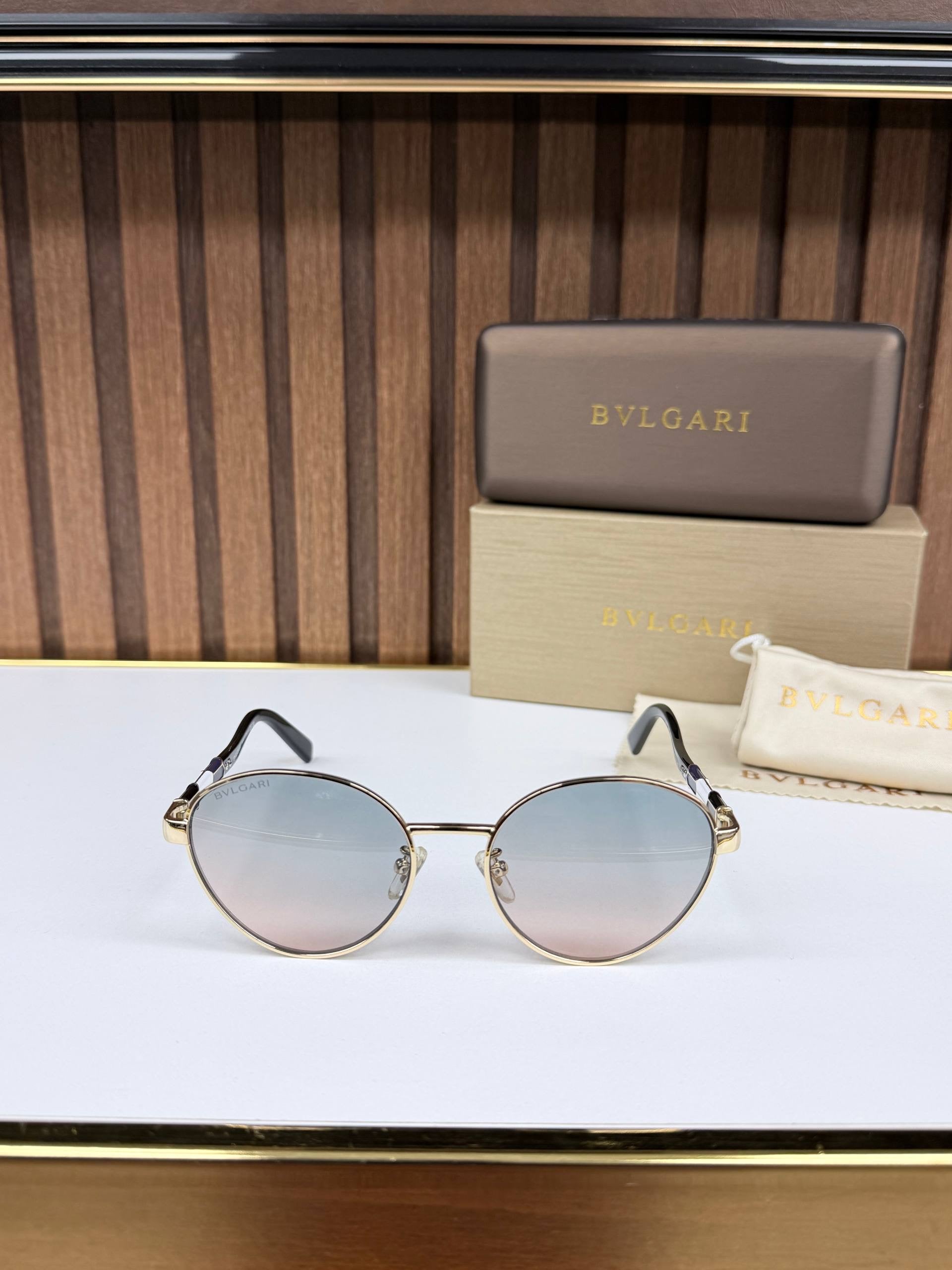Eyewear Sunglasses