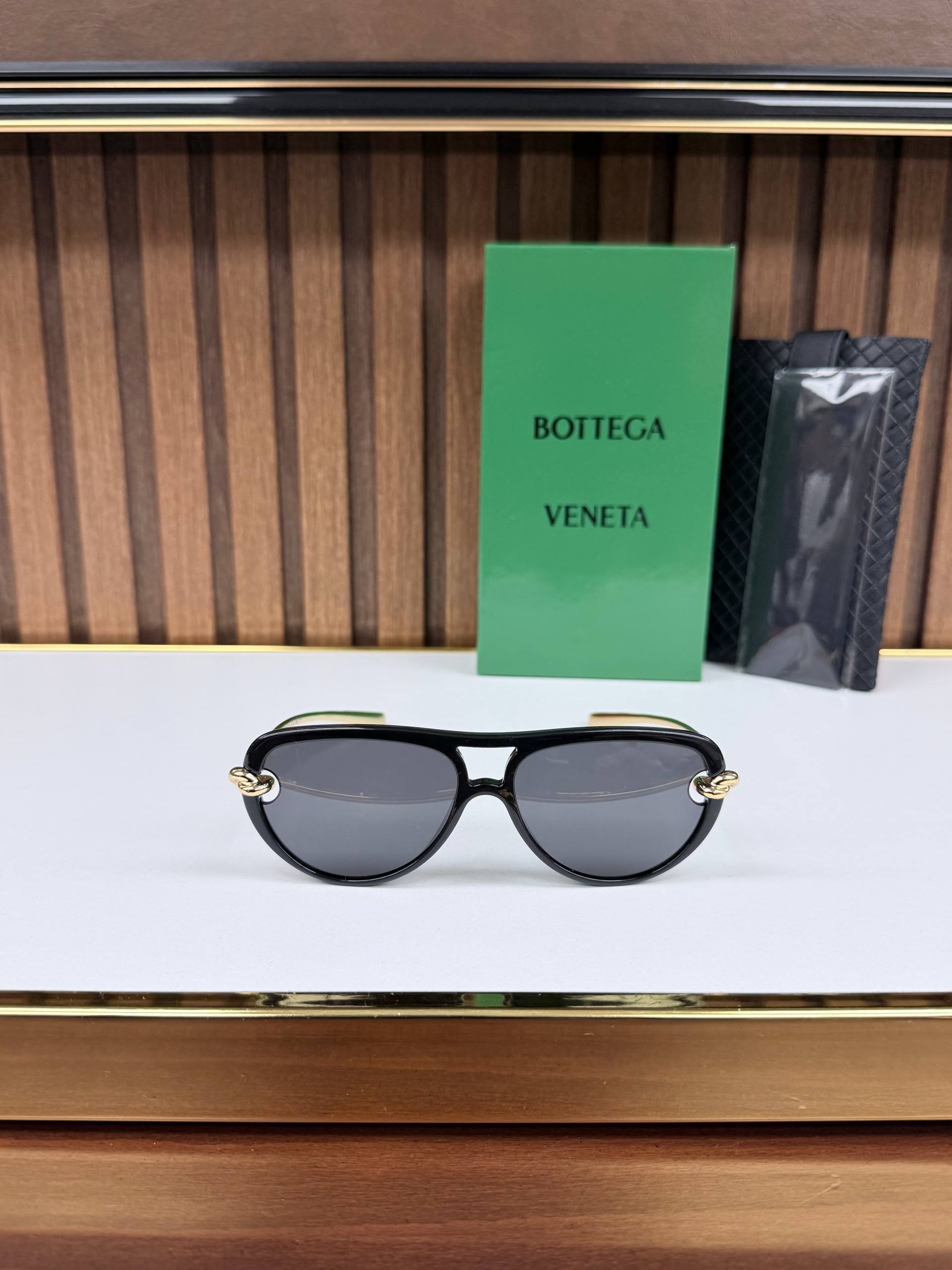 Eyewear Sunglasses