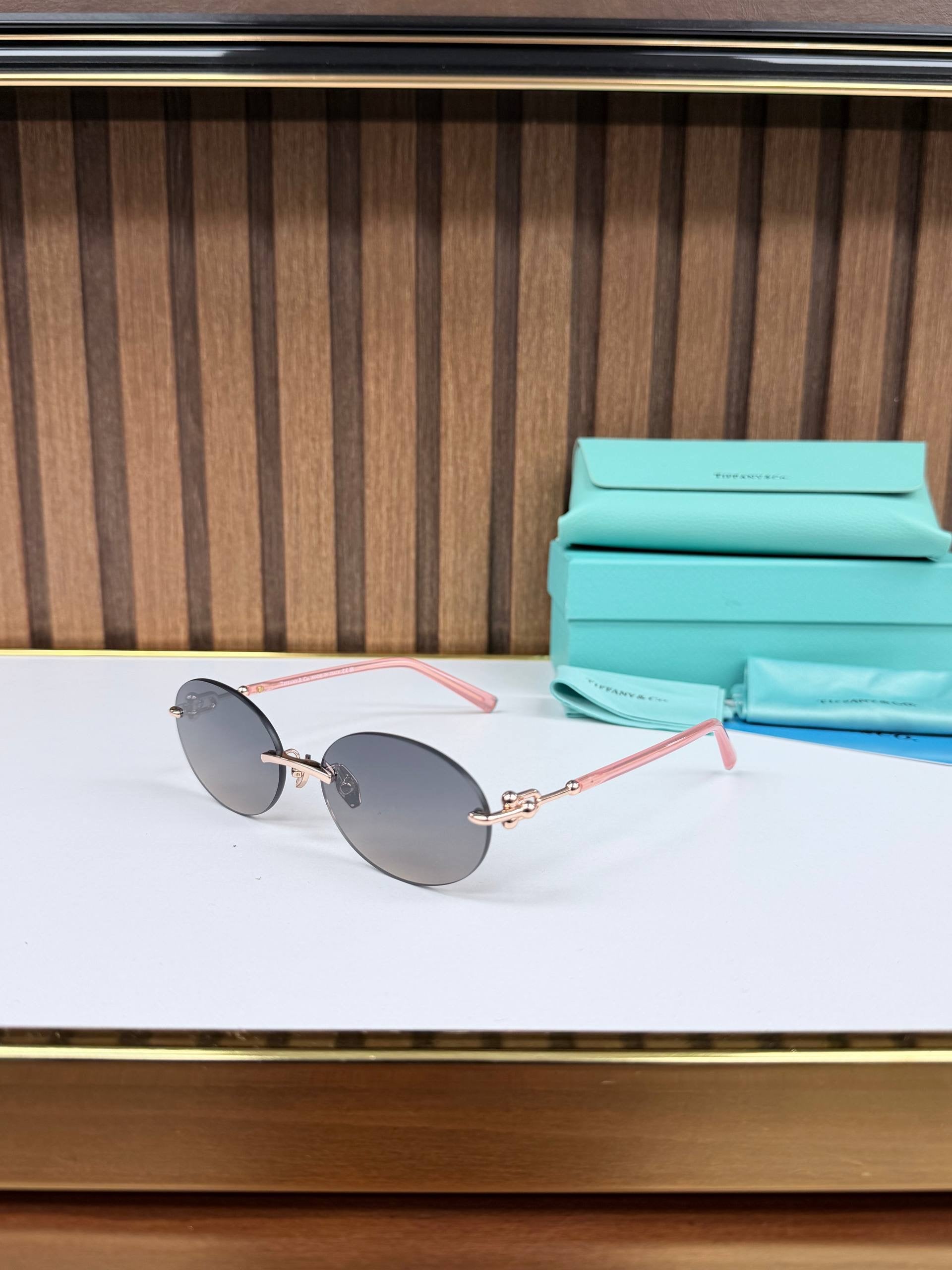 Eyewear Sunglasses