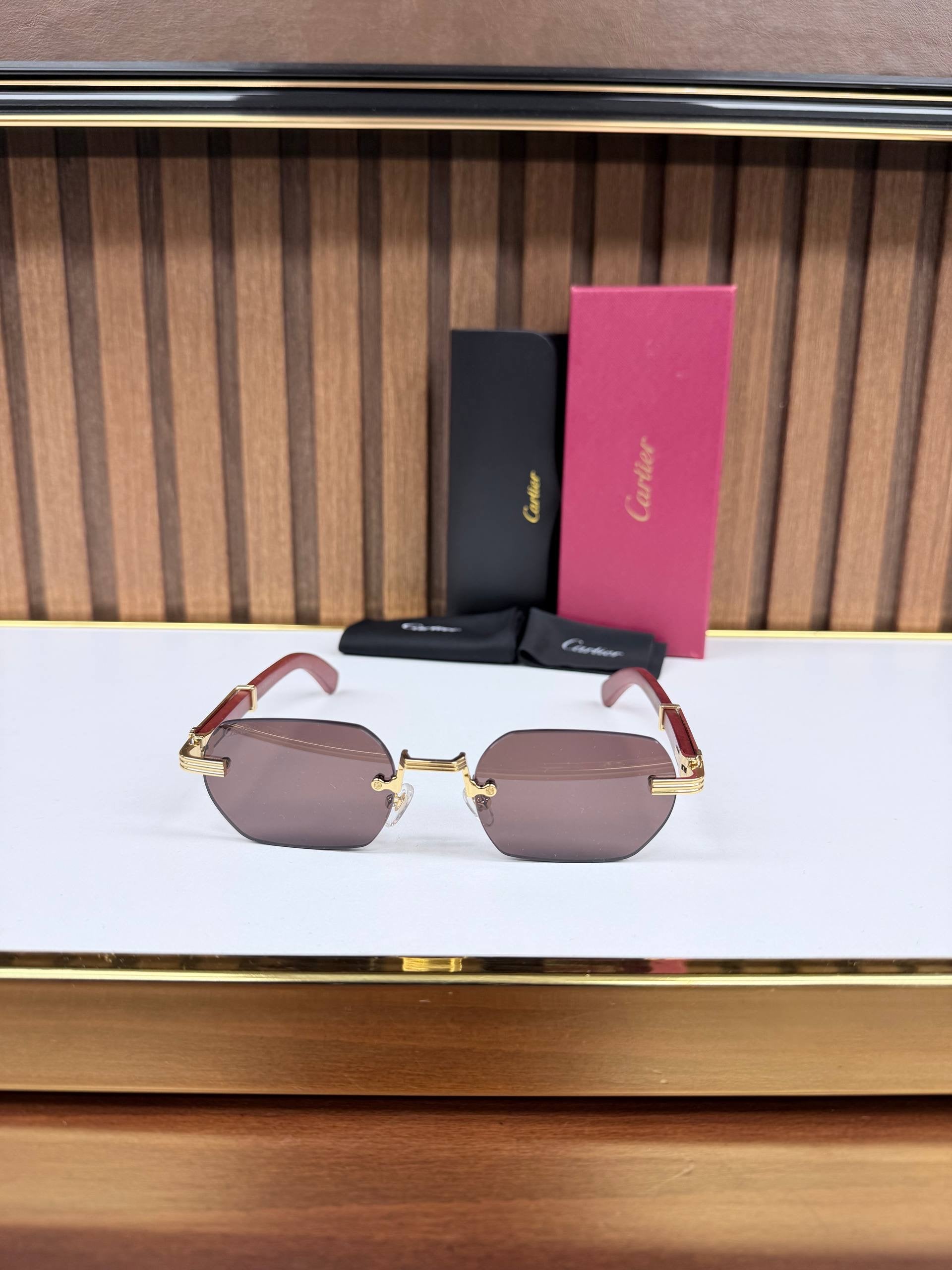 Eyewear Sunglasses