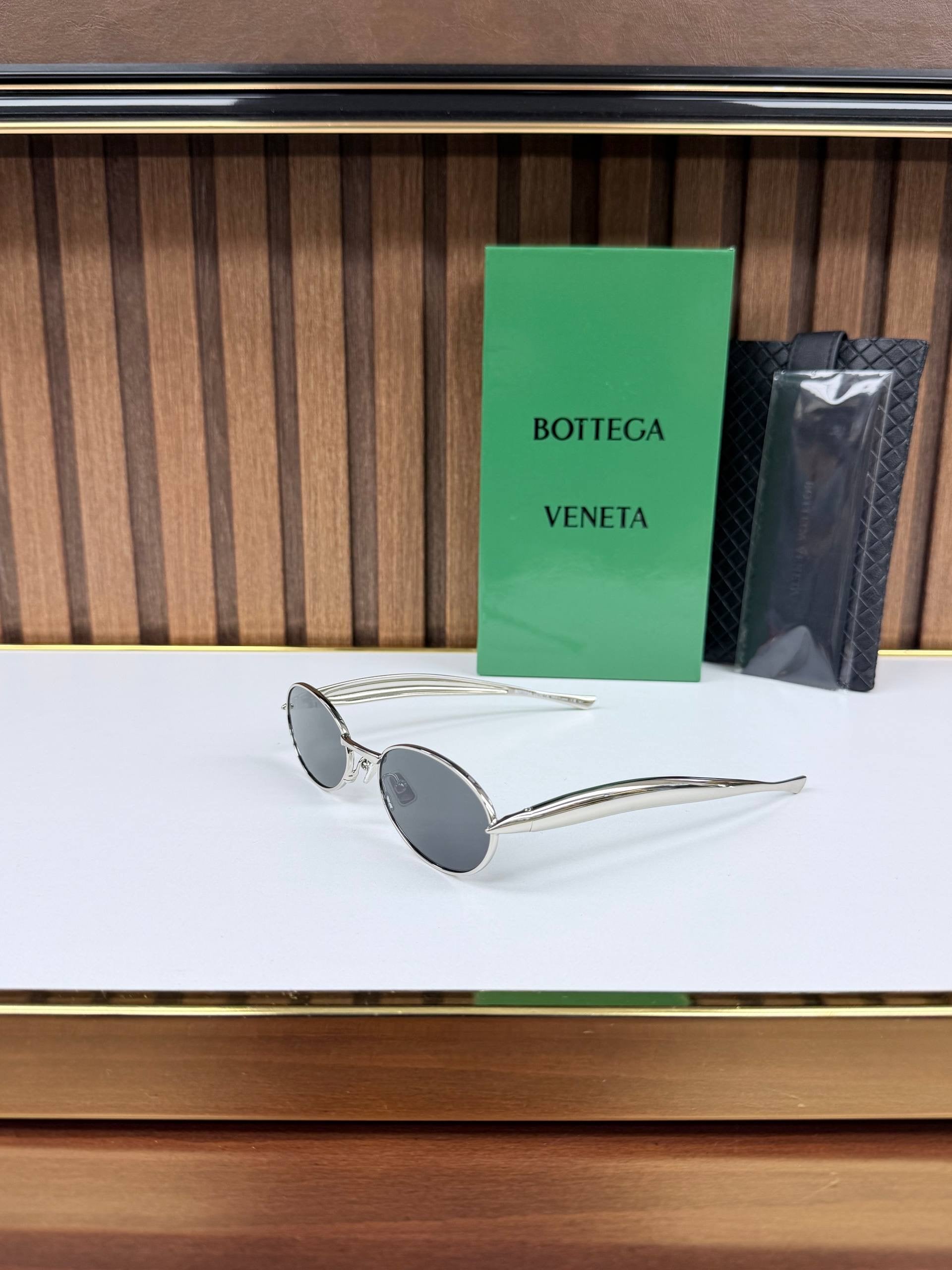 Eyewear Sunglasses