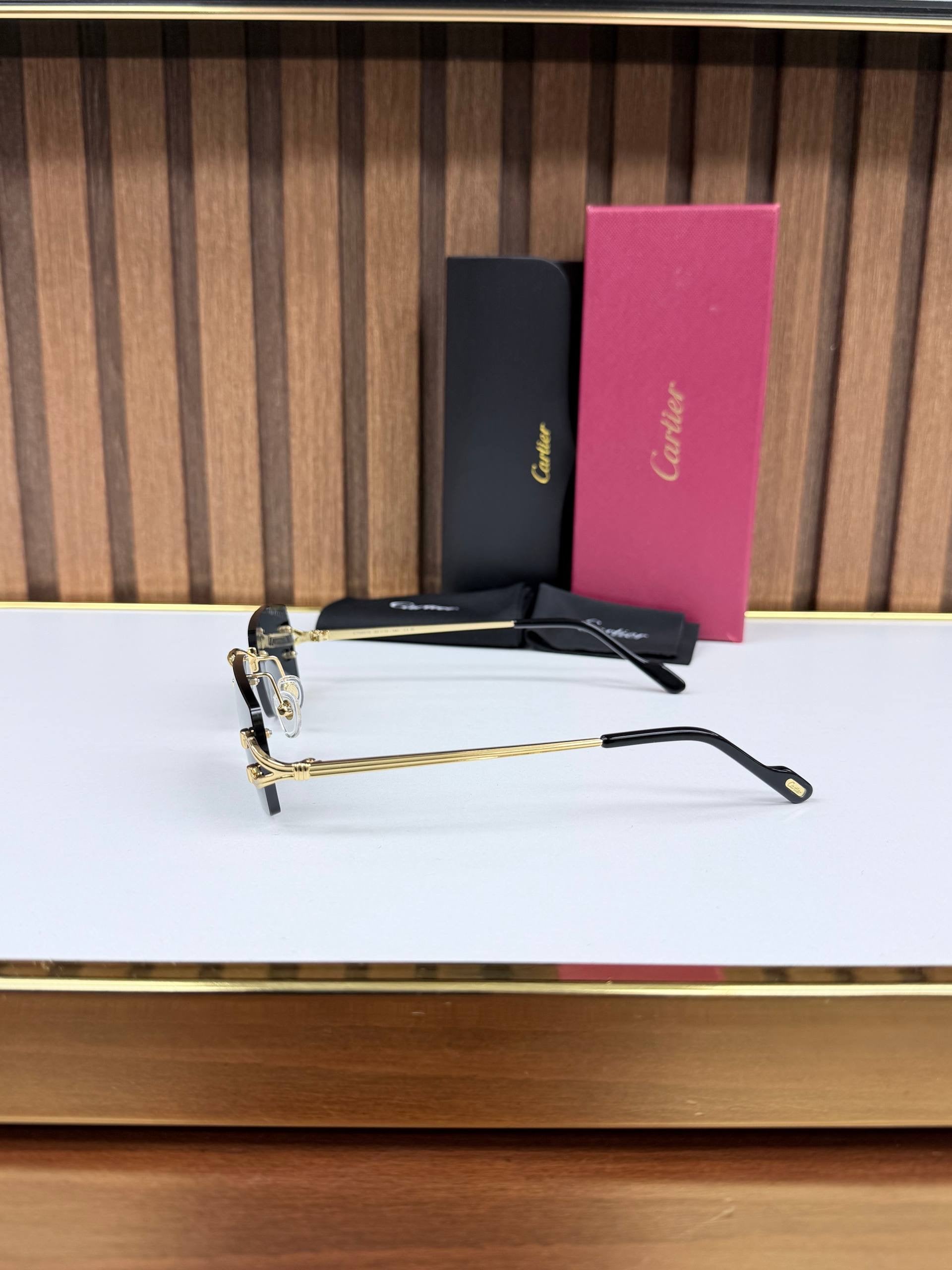 Eyewear Sunglasses