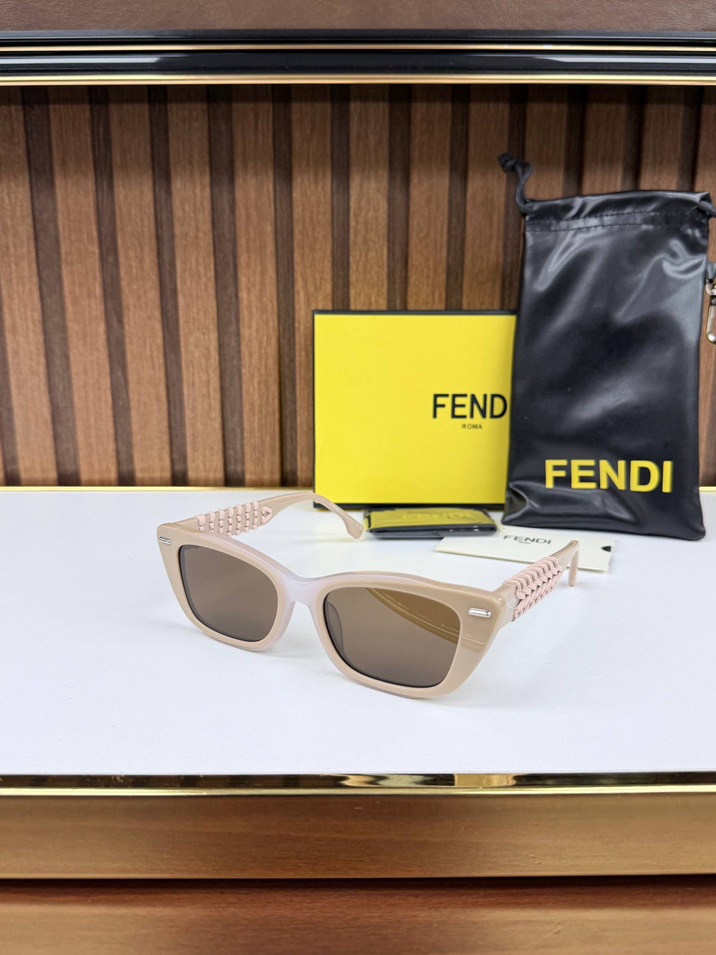 Eyewear Sunglasses
