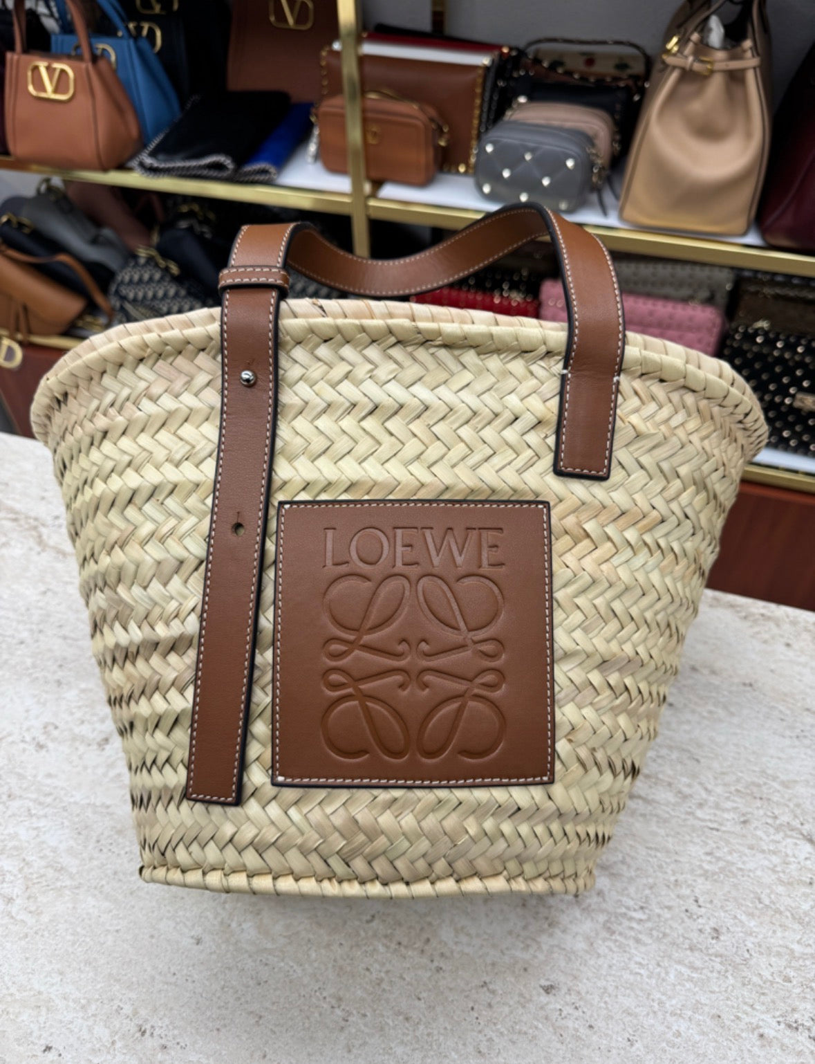Basket bag in palm leaf and calfskin
