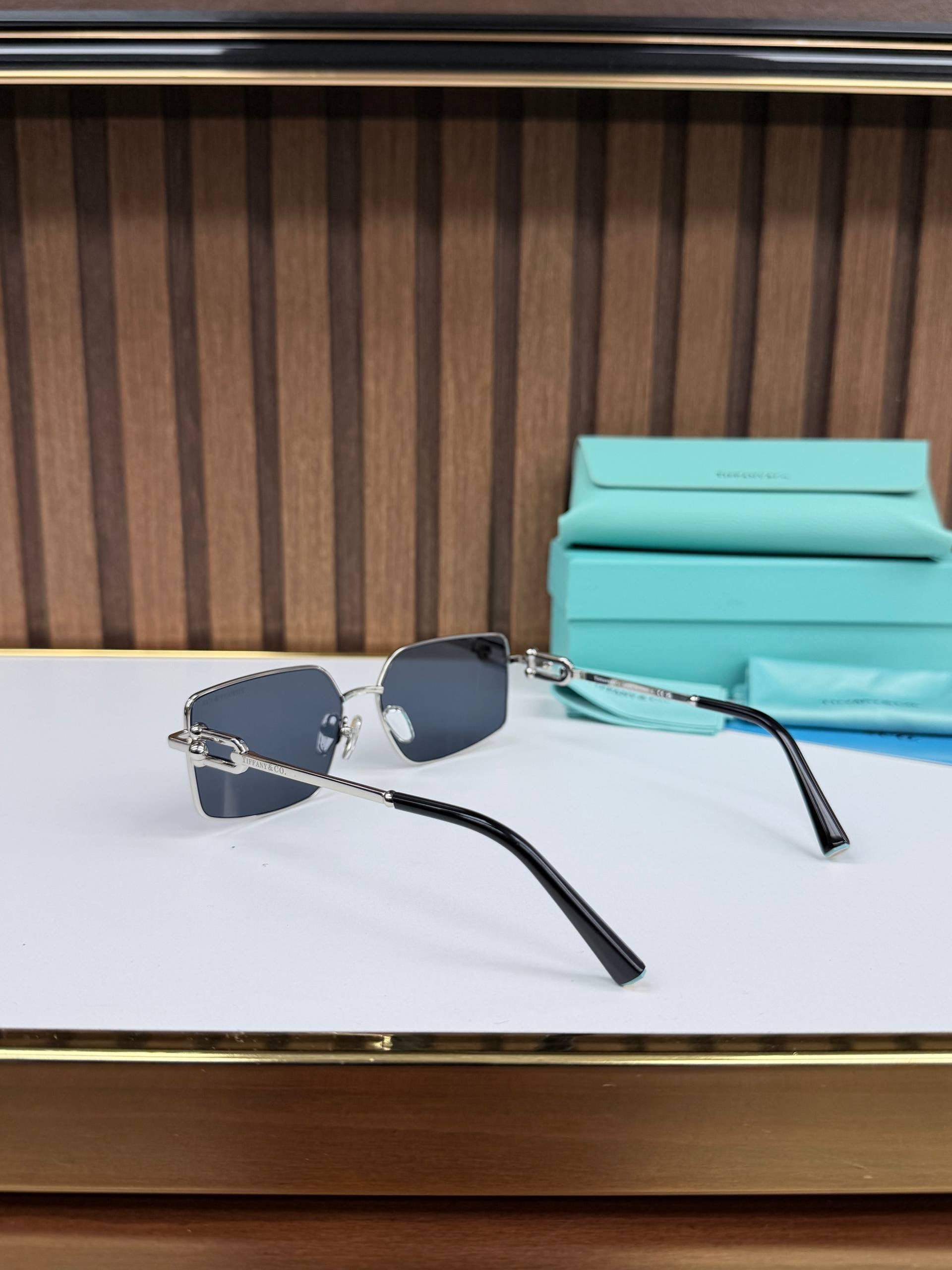 Eyewear Sunglasses