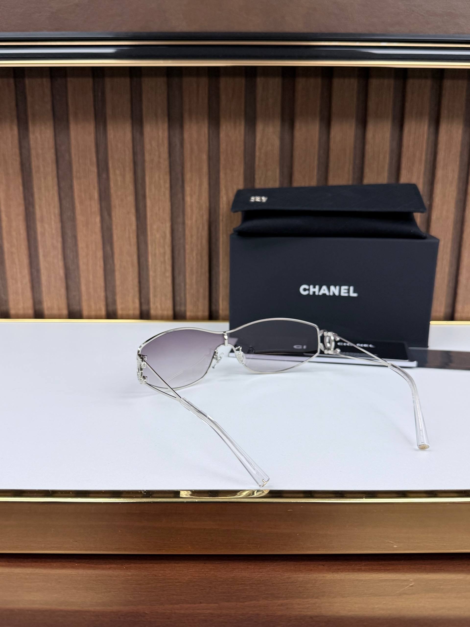 Eyewear Sunglasses