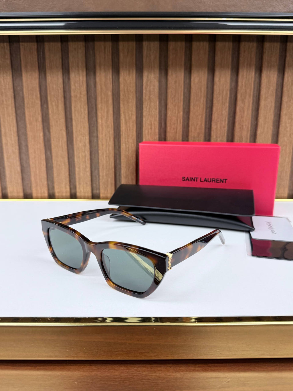 Eyewear Sunglasses