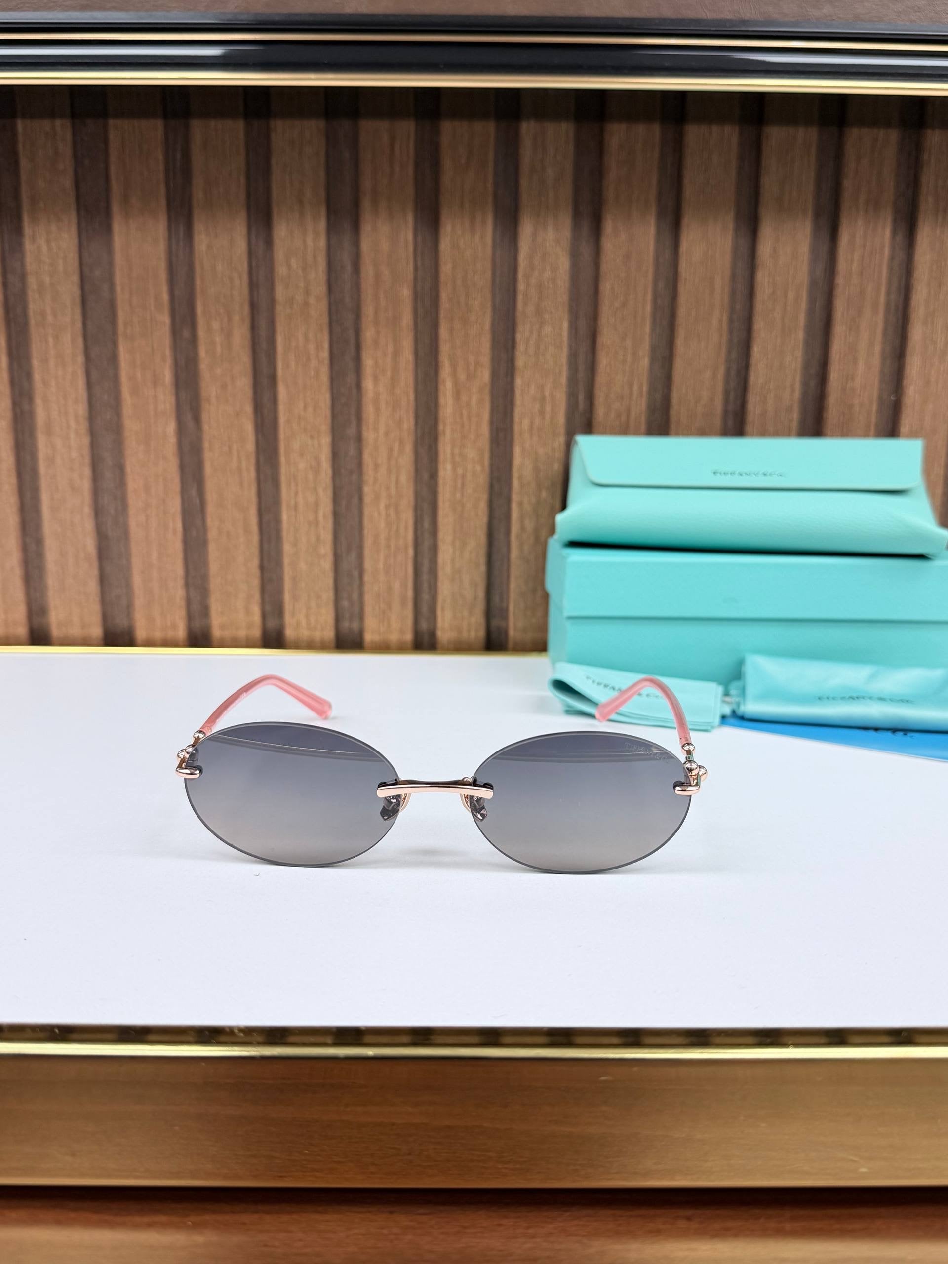 Eyewear Sunglasses