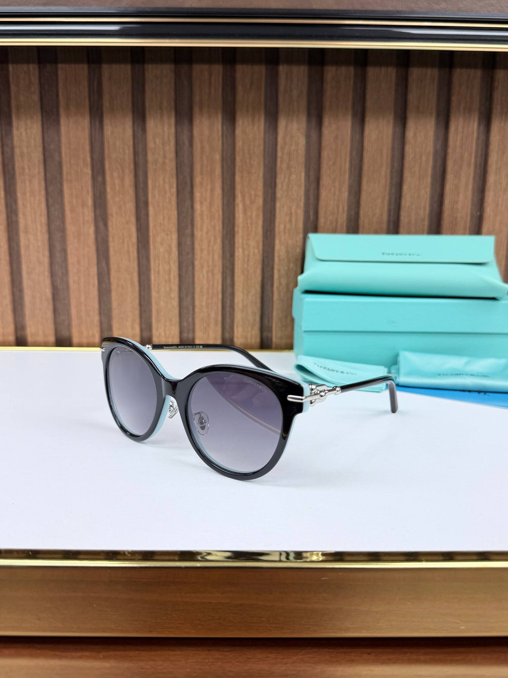 Eyewear Sunglasses