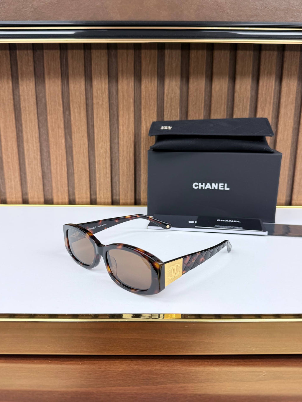Eyewear Sunglasses