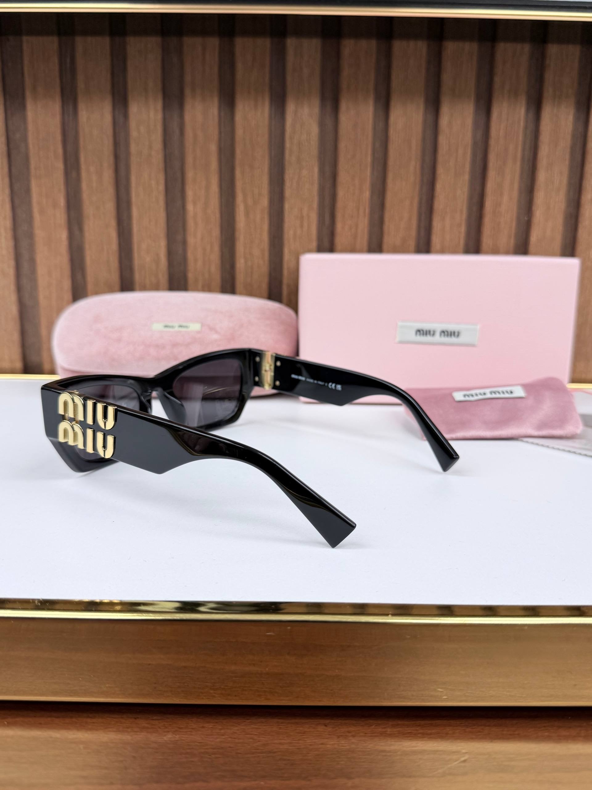 Eyewear Sunglasses