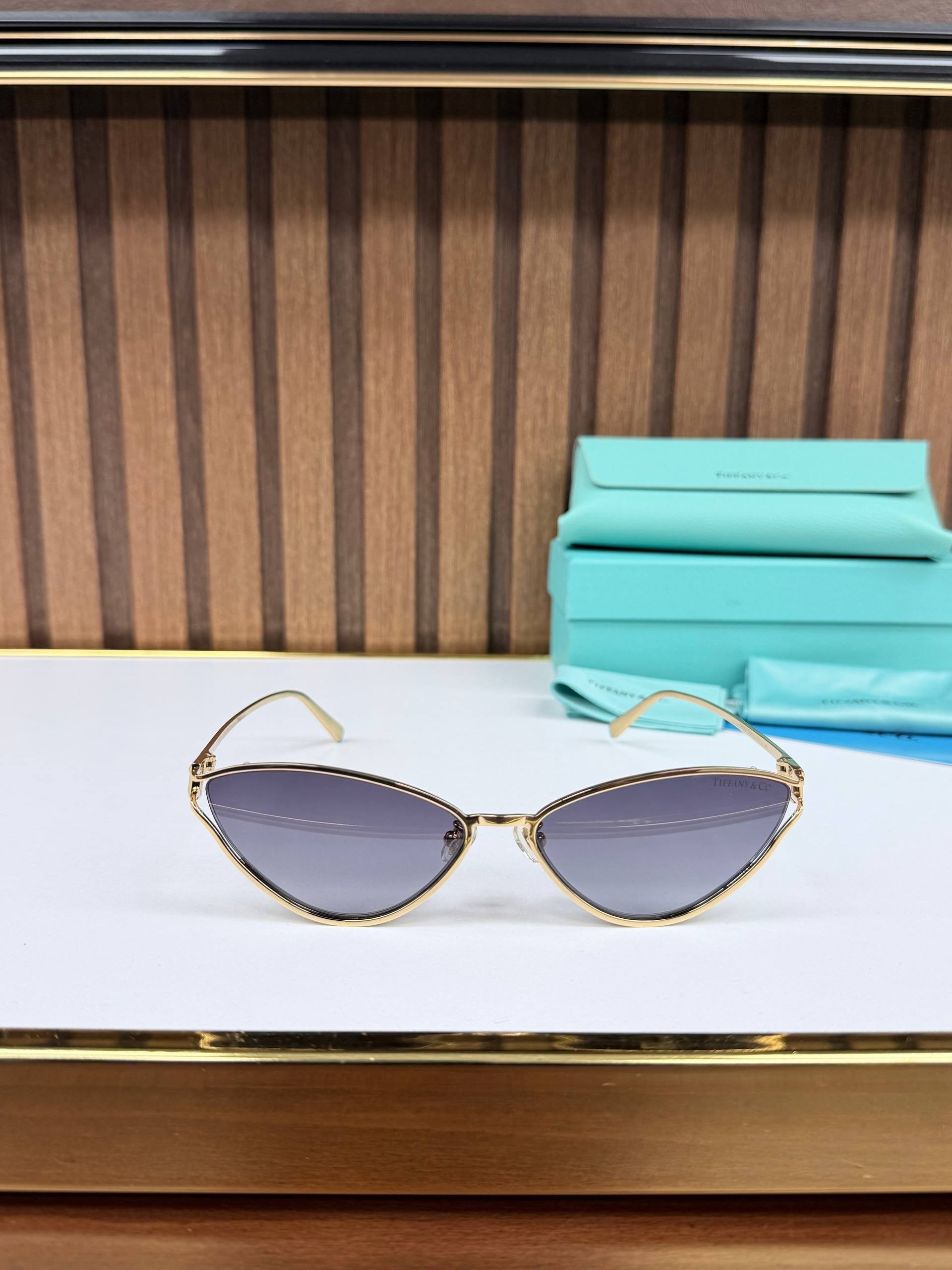Eyewear Sunglasses