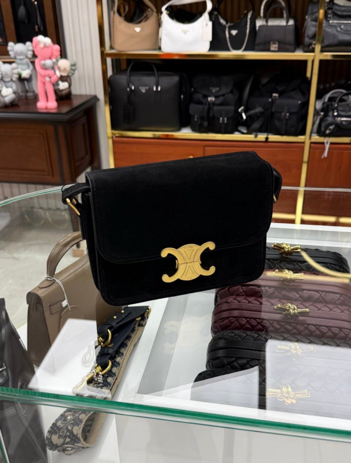 Teen Triomphe Suede