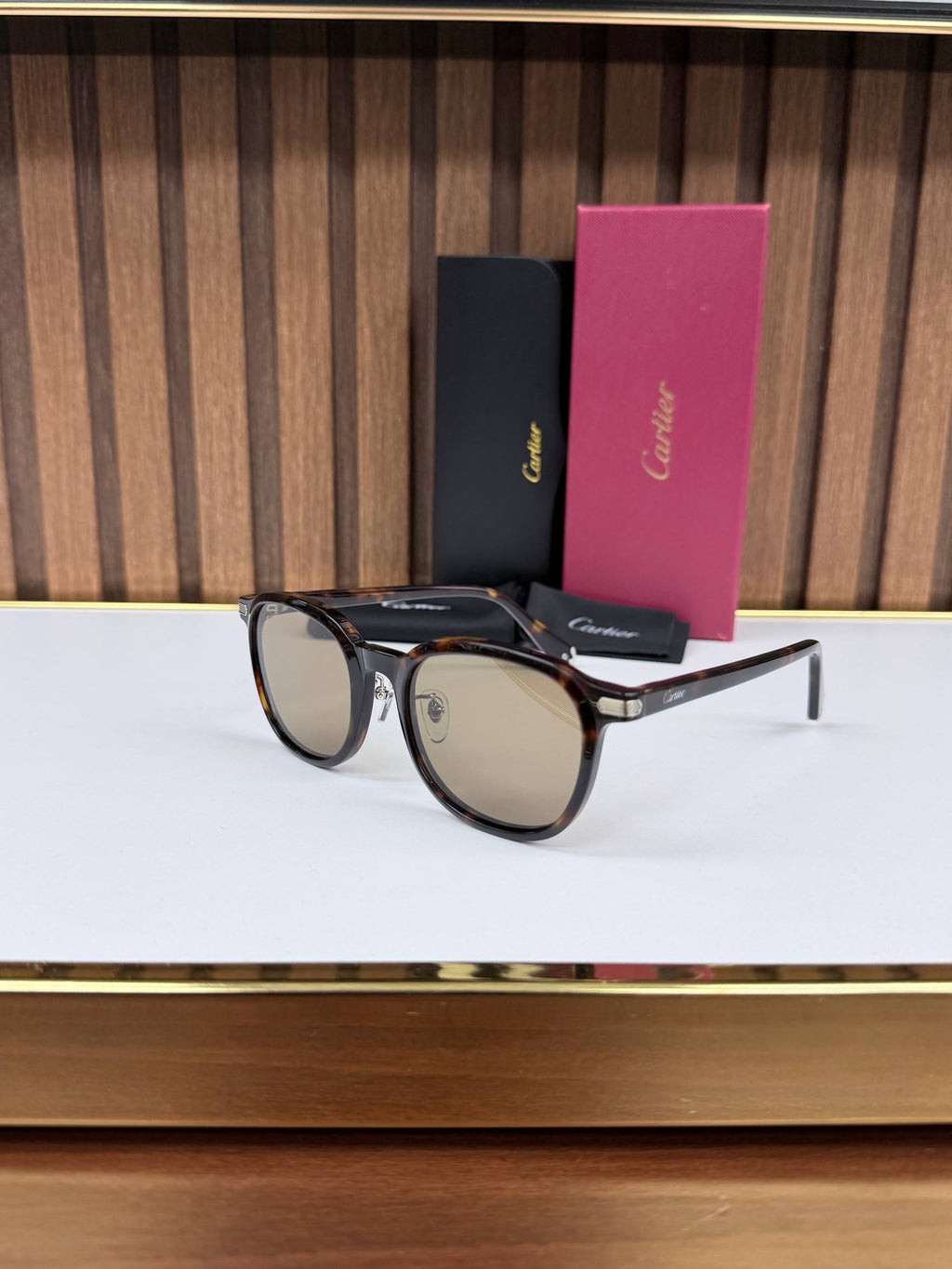 Eyewear Sunglasses
