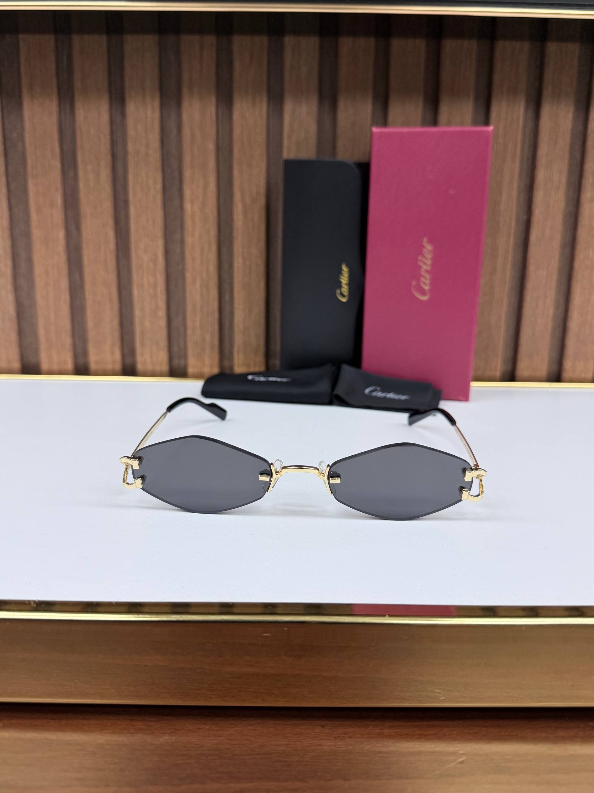 Eyewear Sunglasses