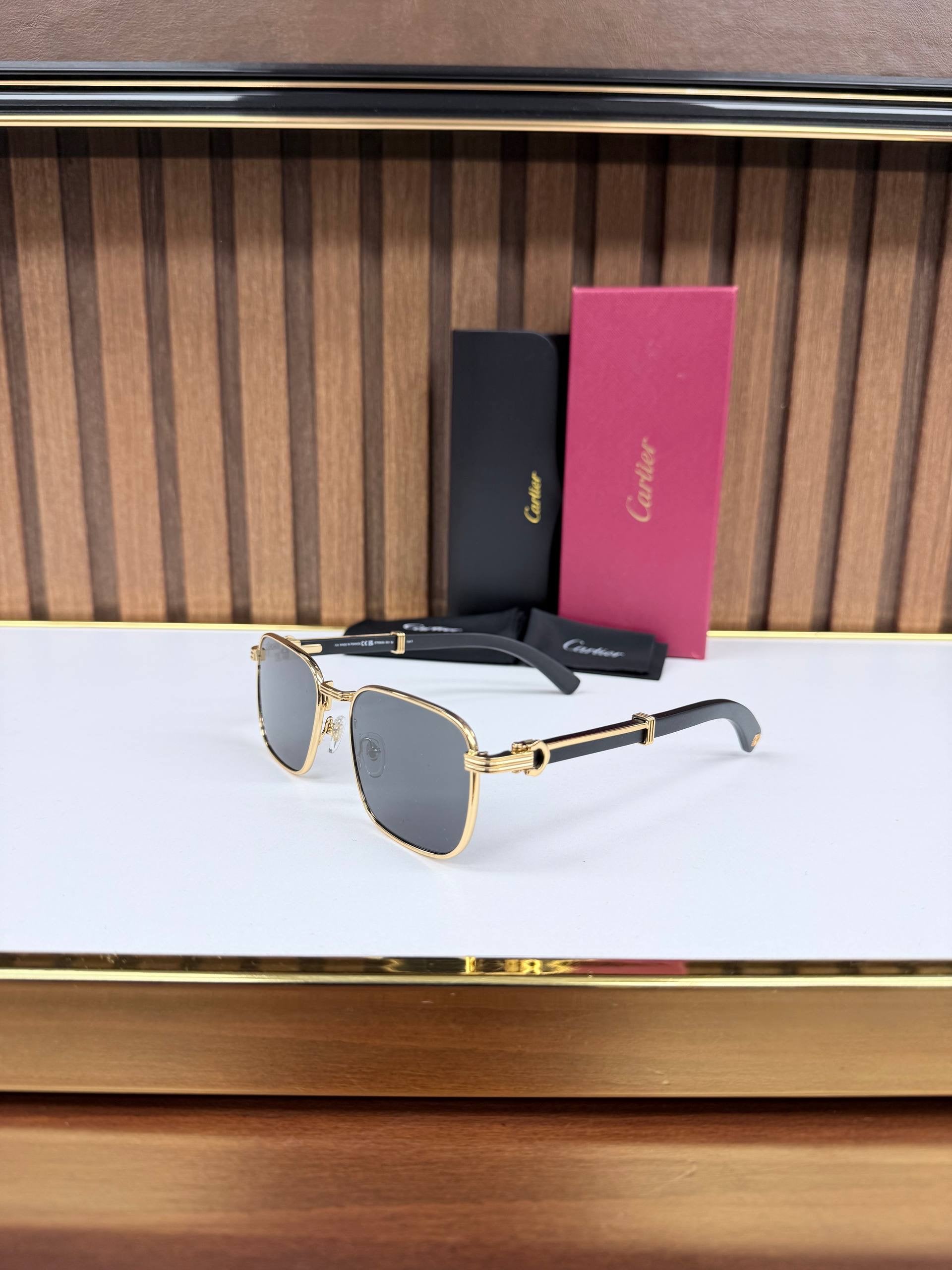 Eyewear Sunglasses