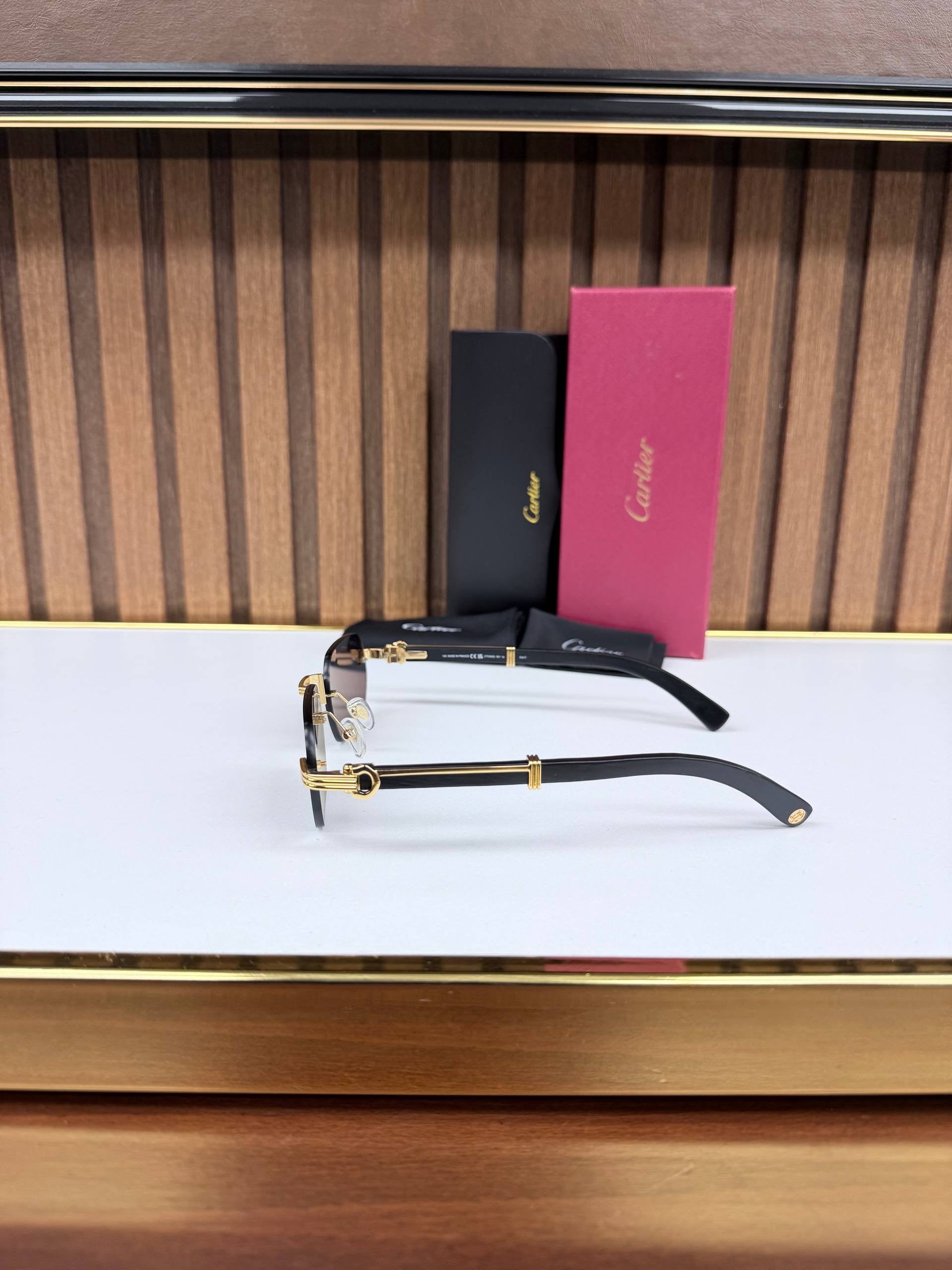 Eyewear Sunglasses