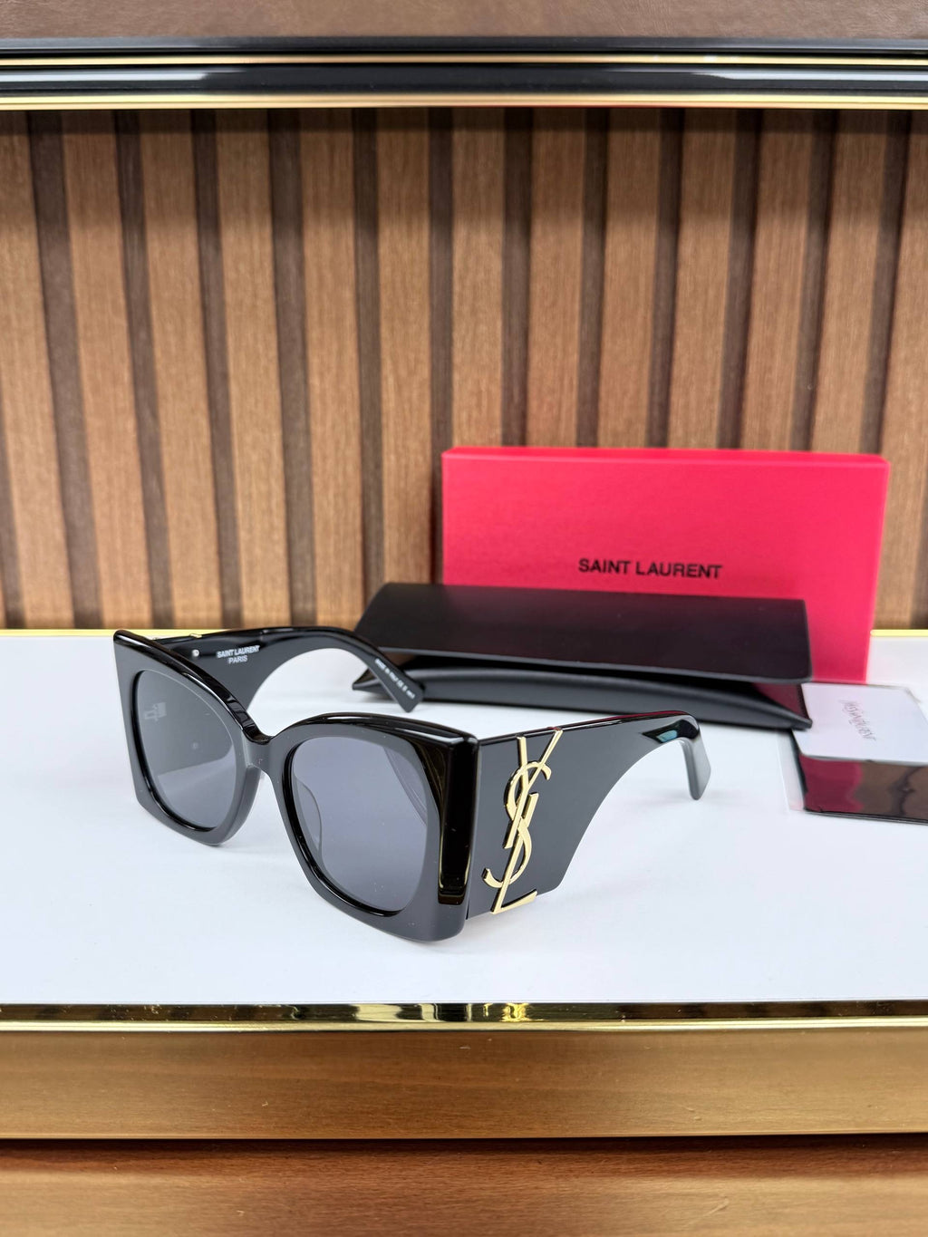 Eyewear Sunglasses