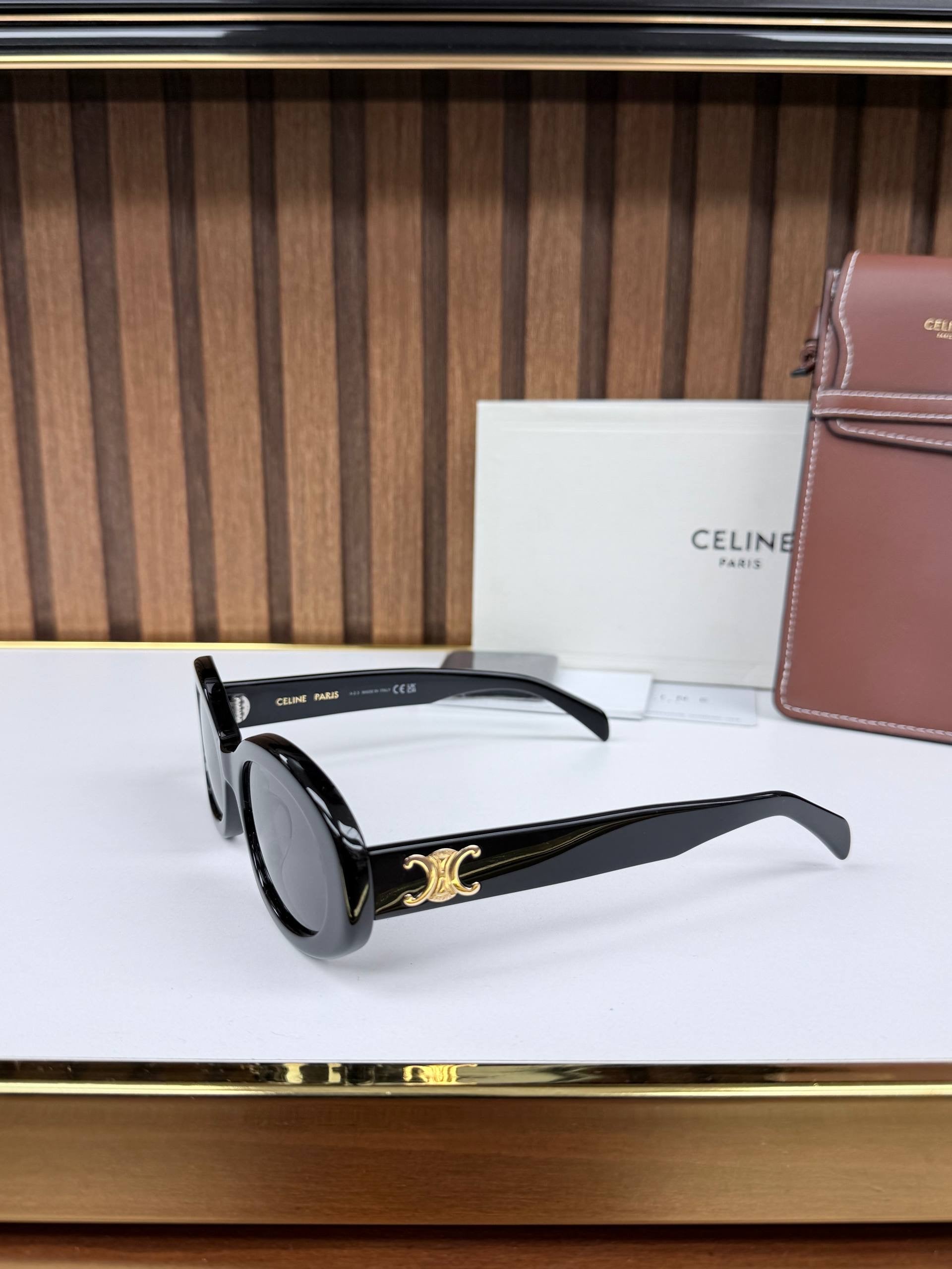Eyewear Sunglasses