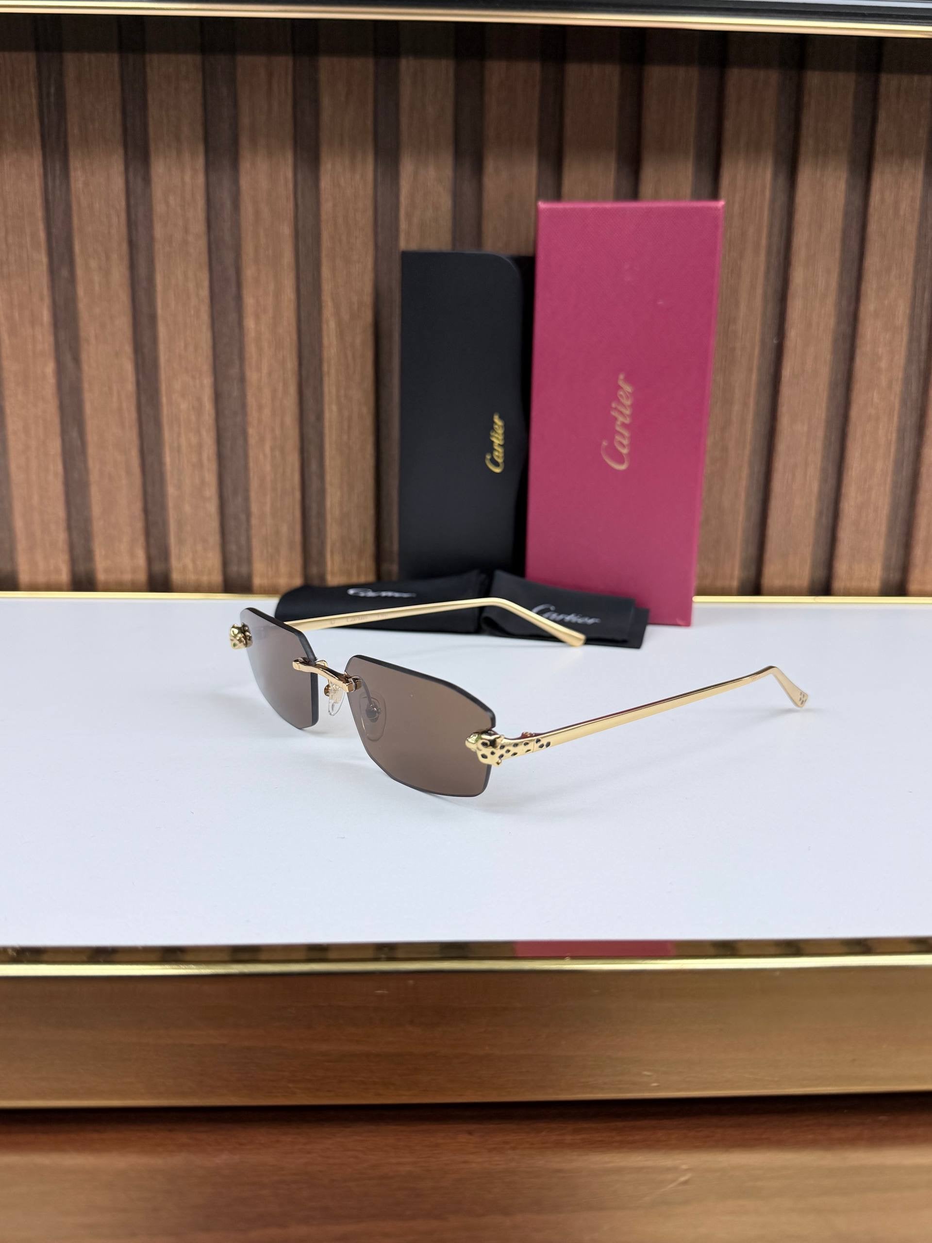 Eyewear Sunglasses