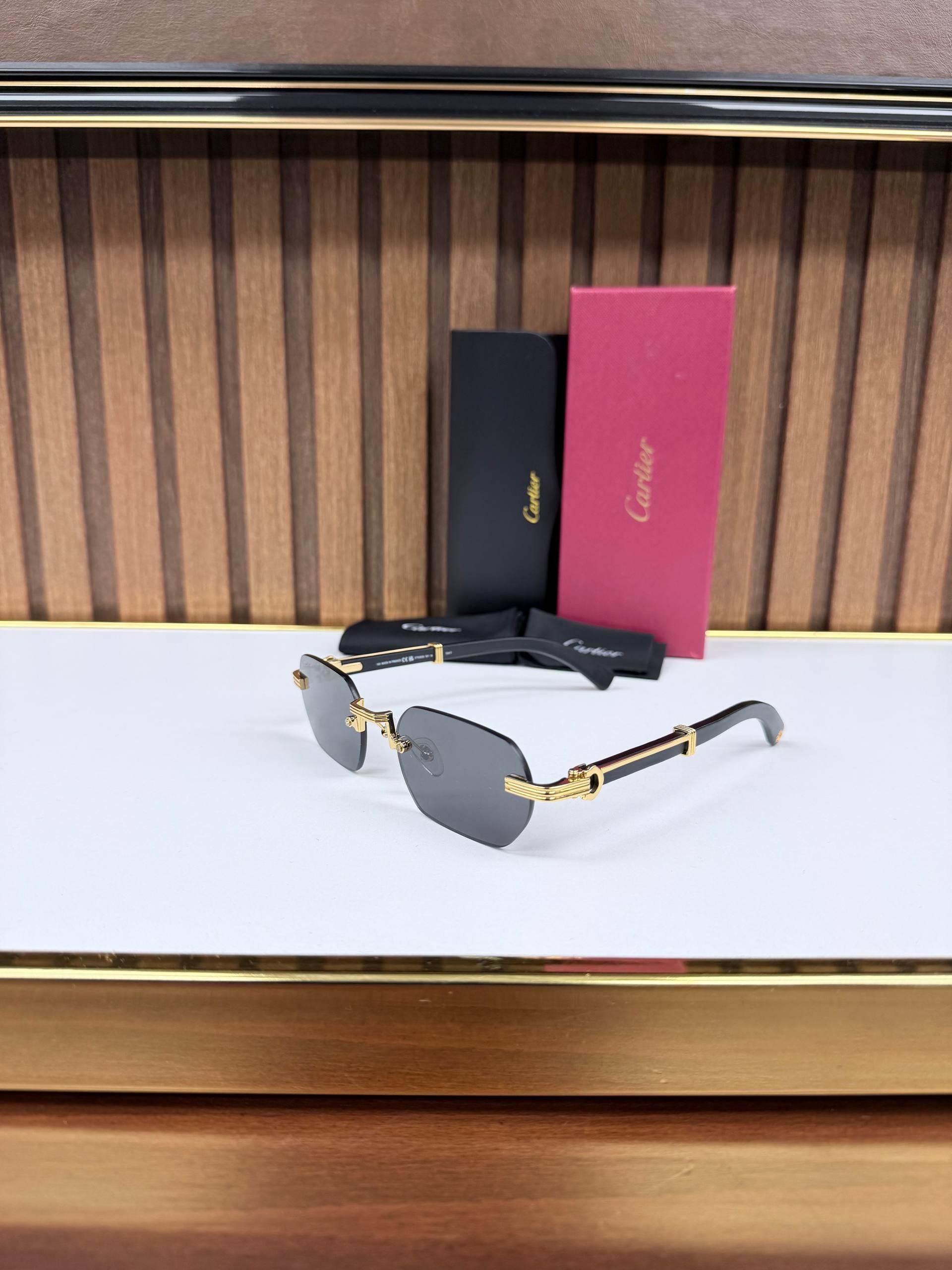 Eyewear Sunglasses