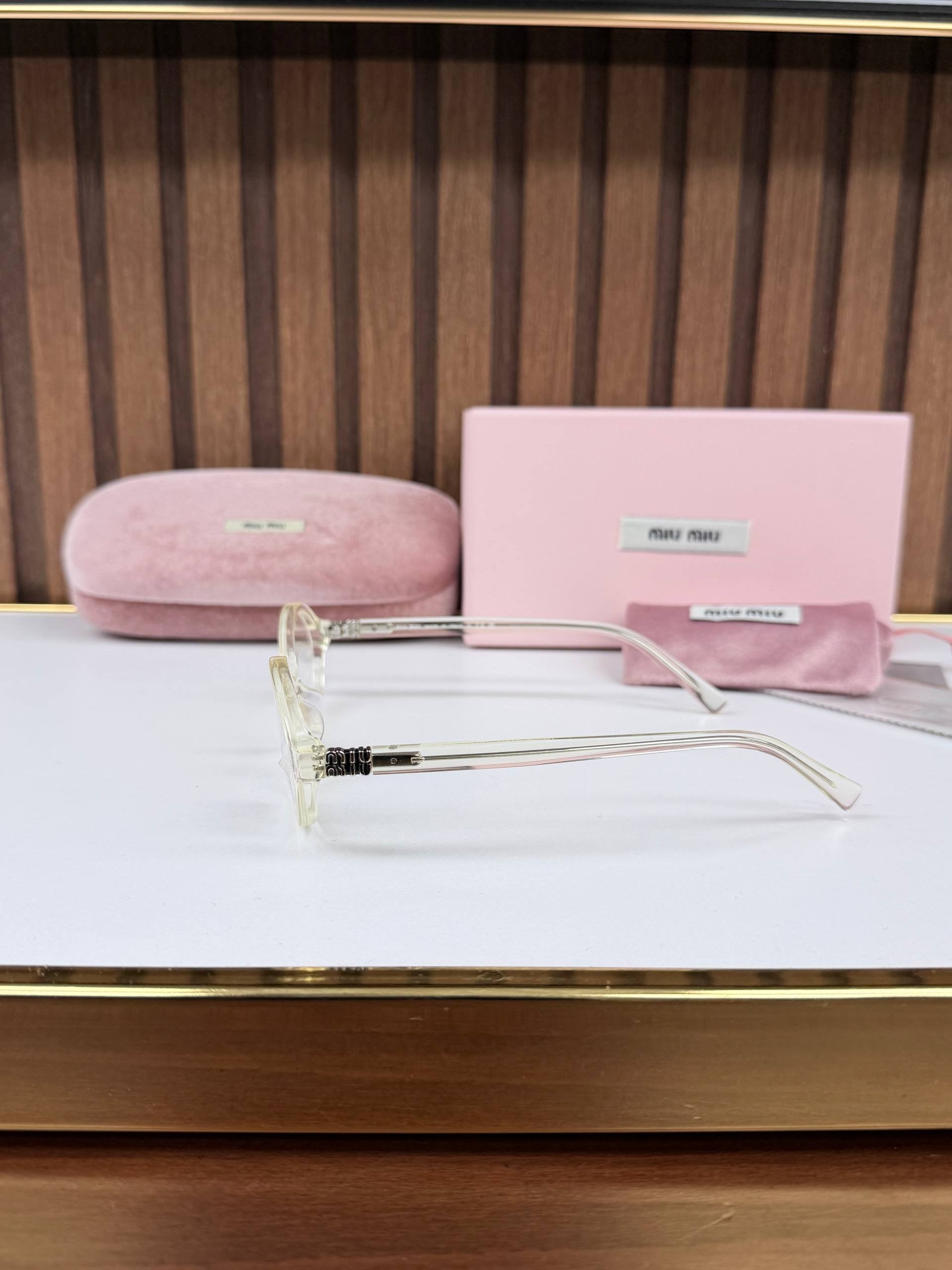 Eyewear Sunglasses