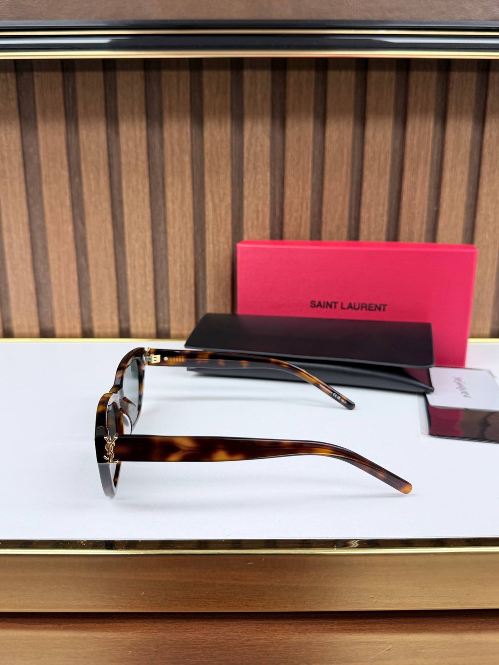 Eyewear Sunglasses
