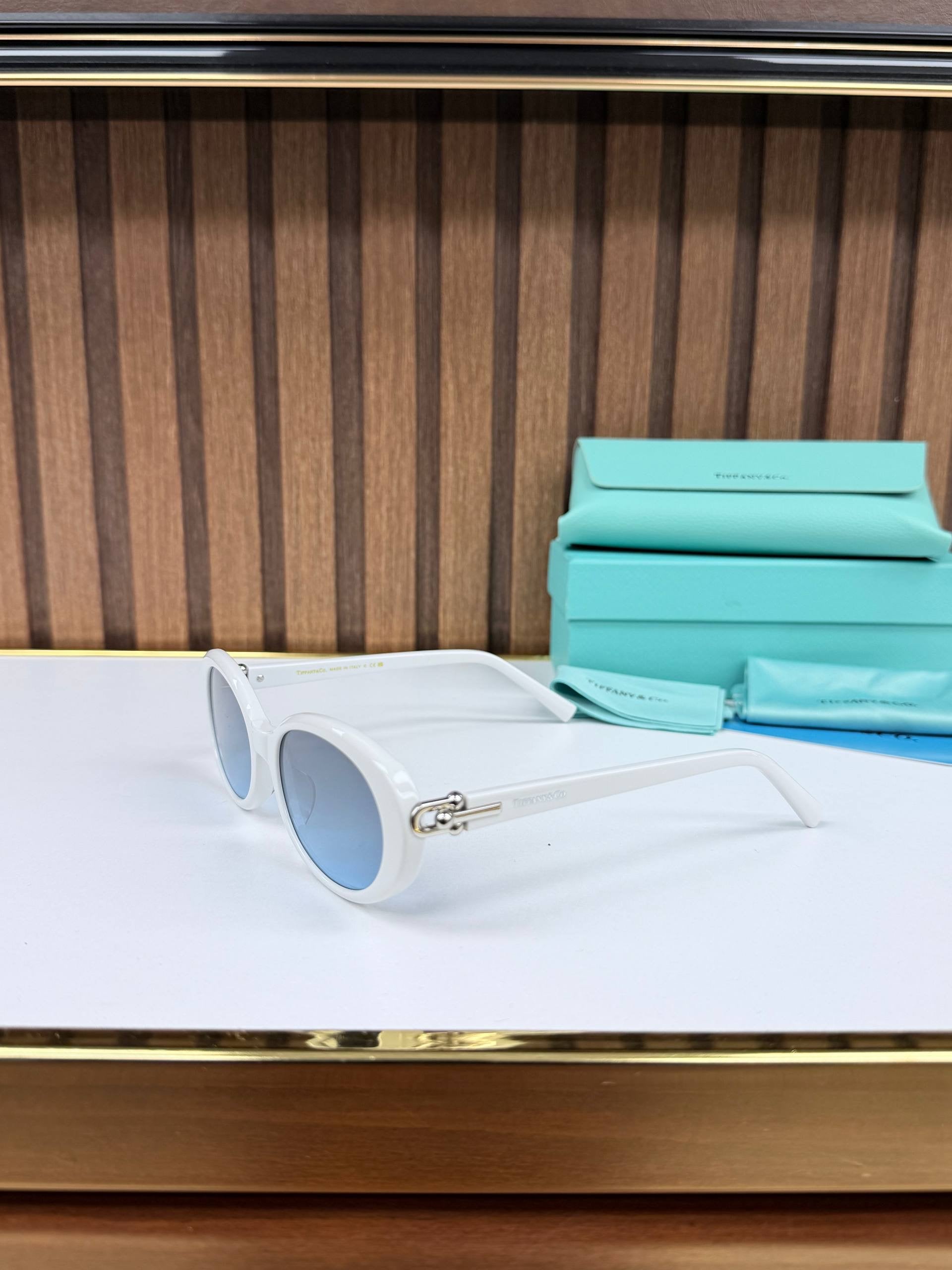 Eyewear Sunglasses