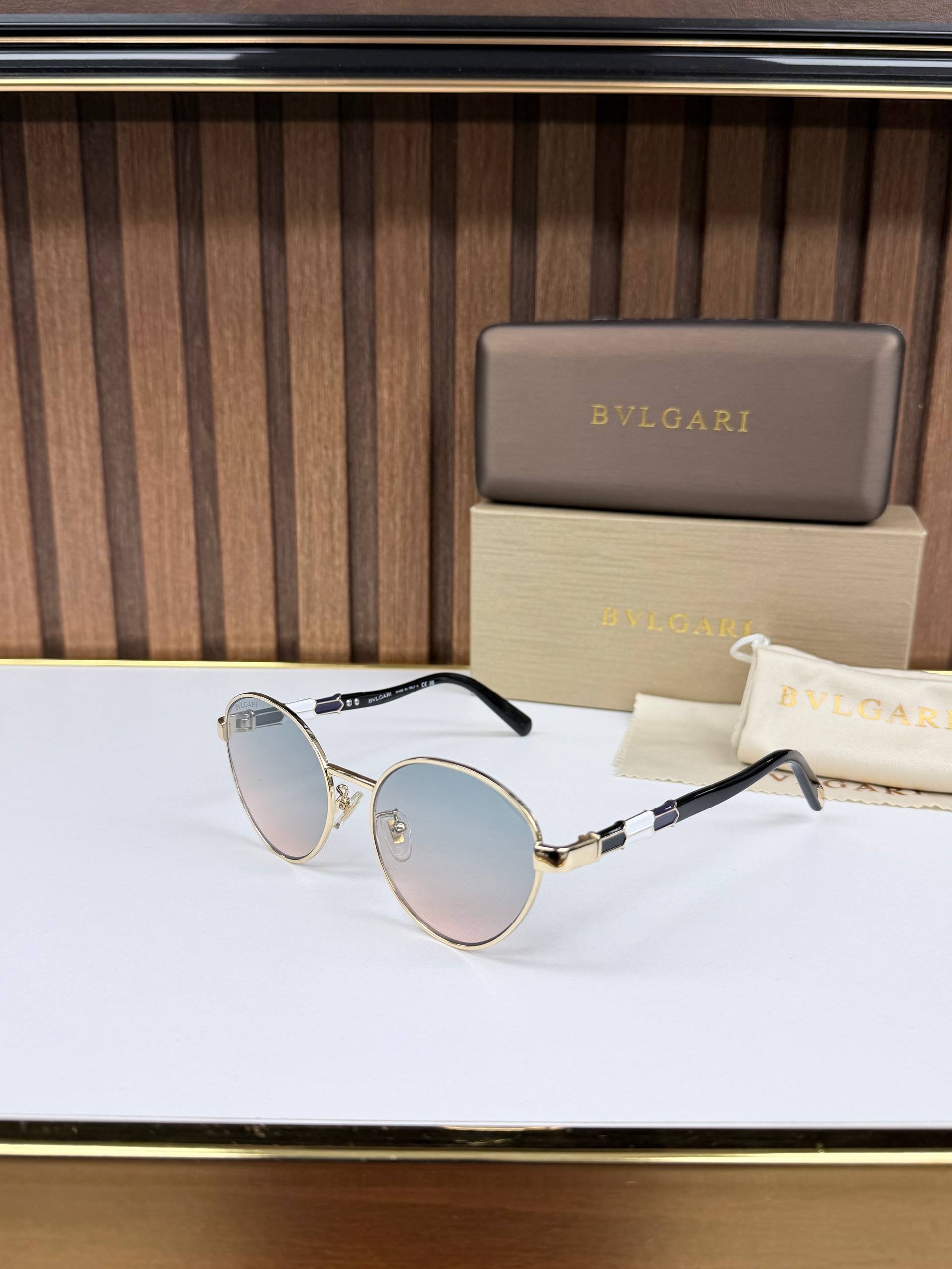 Eyewear Sunglasses